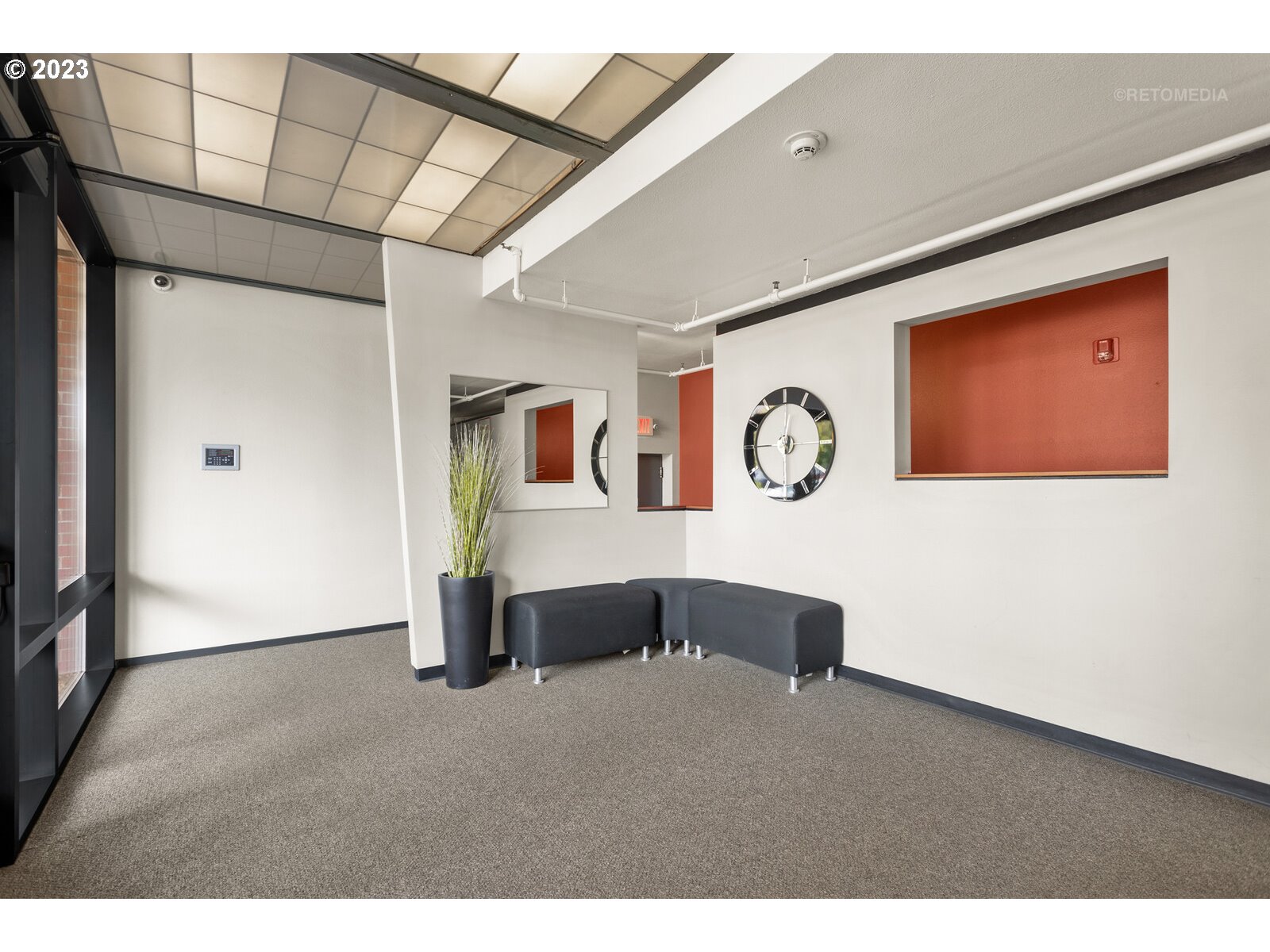 Photo #3: 23333508 Listing 