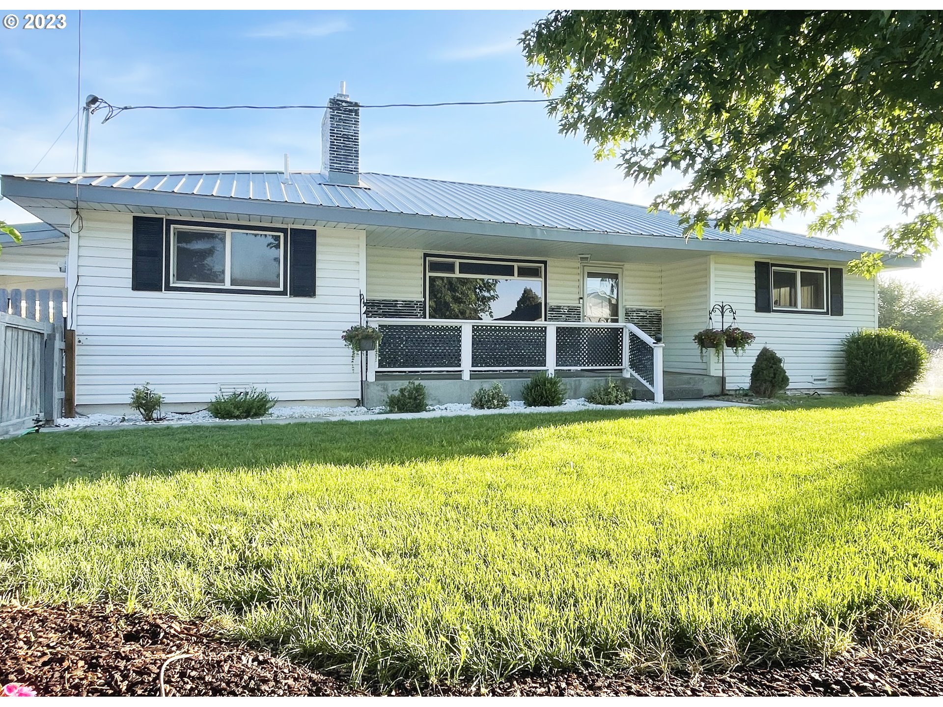 Residential for sale in Hermiston, Oregon, 23336358