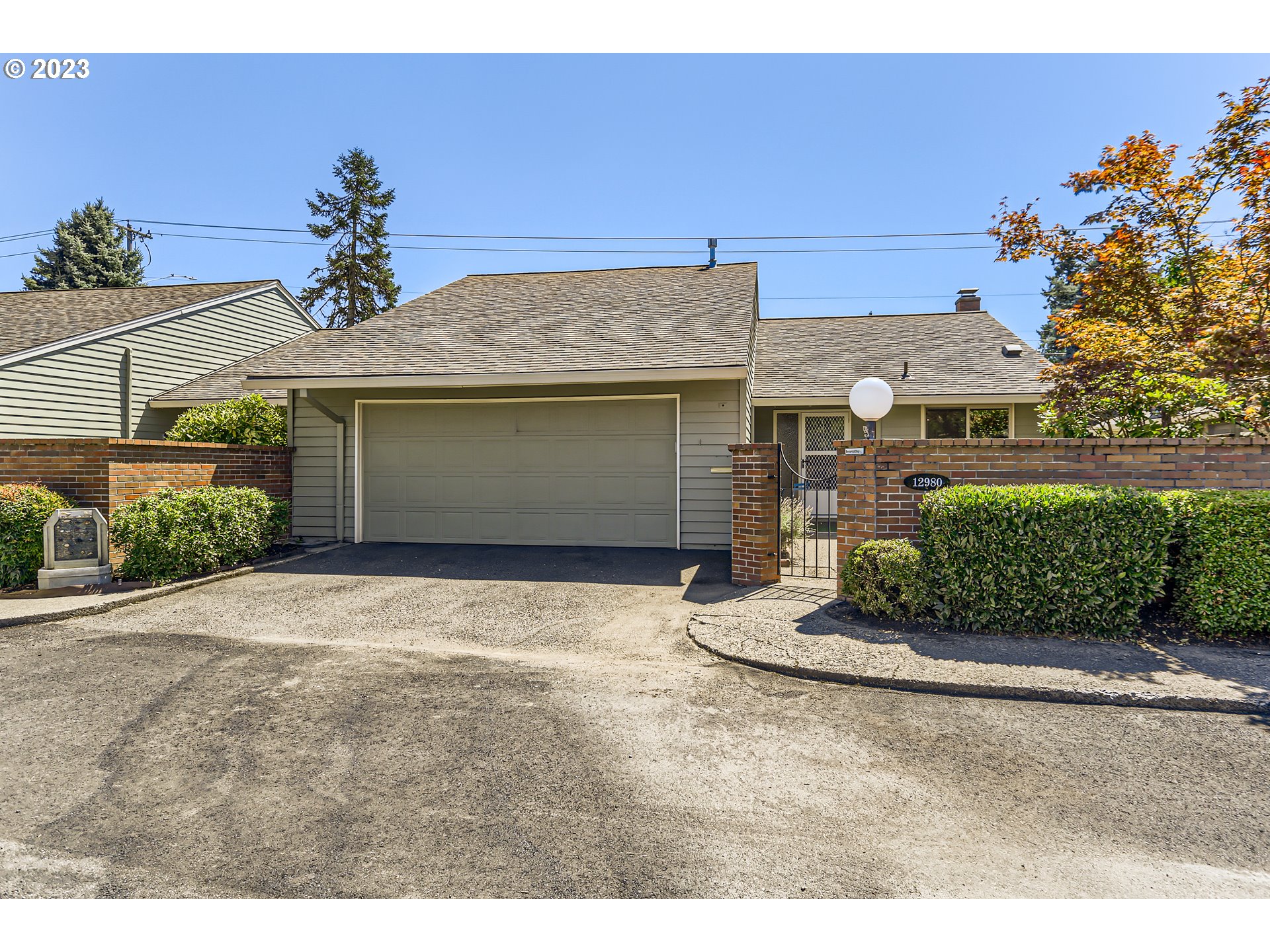 View main image for listing located at: 12980 SW Carmel St