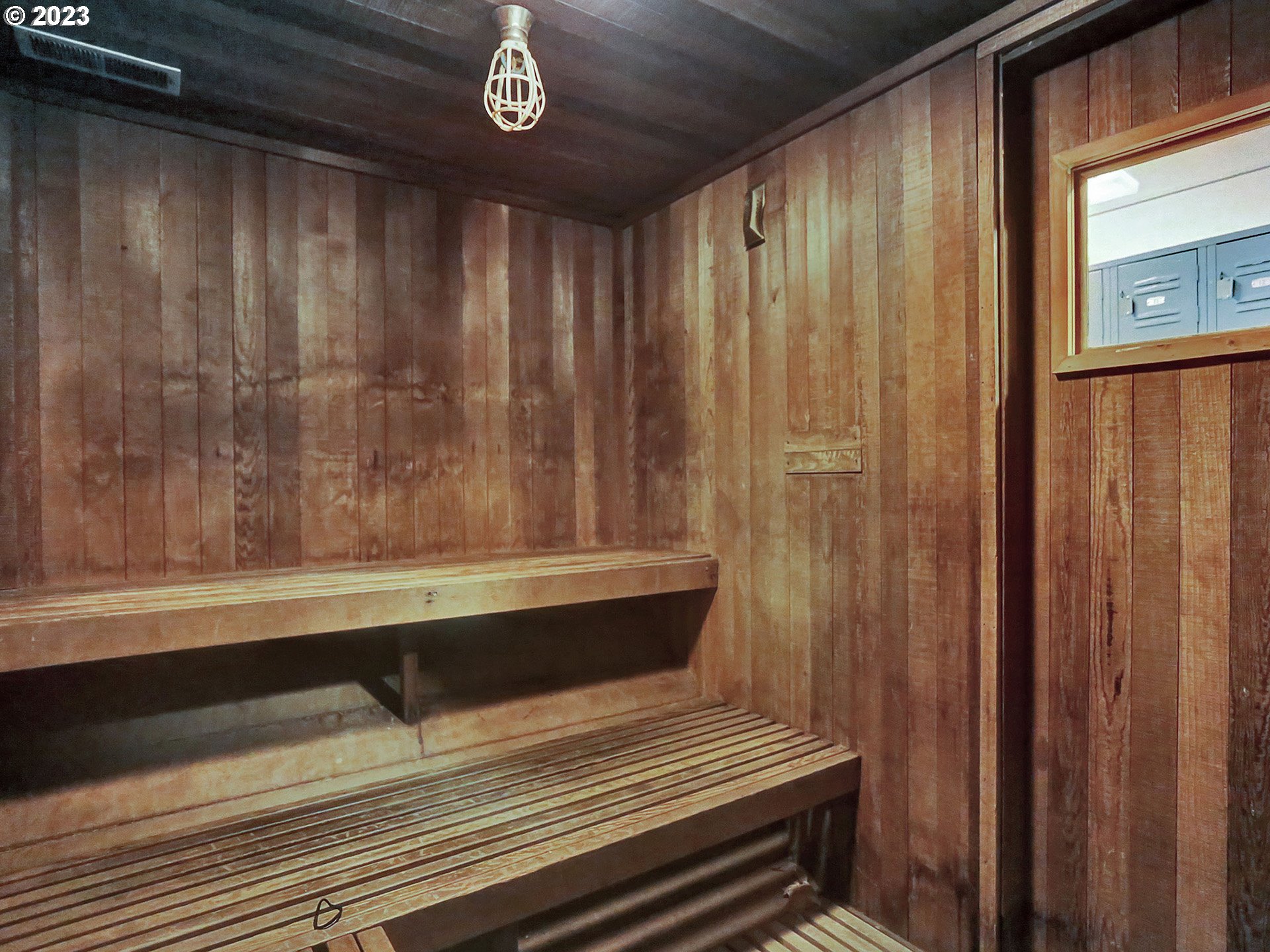 Photo #4: 23340774 Listing 