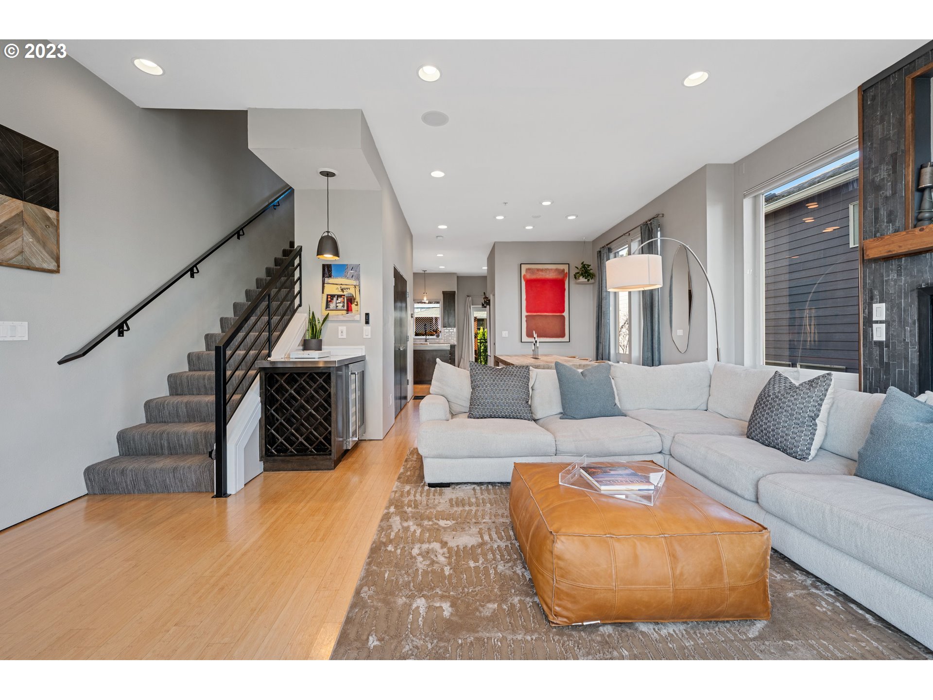 Photo #4: 23343876 Listing 