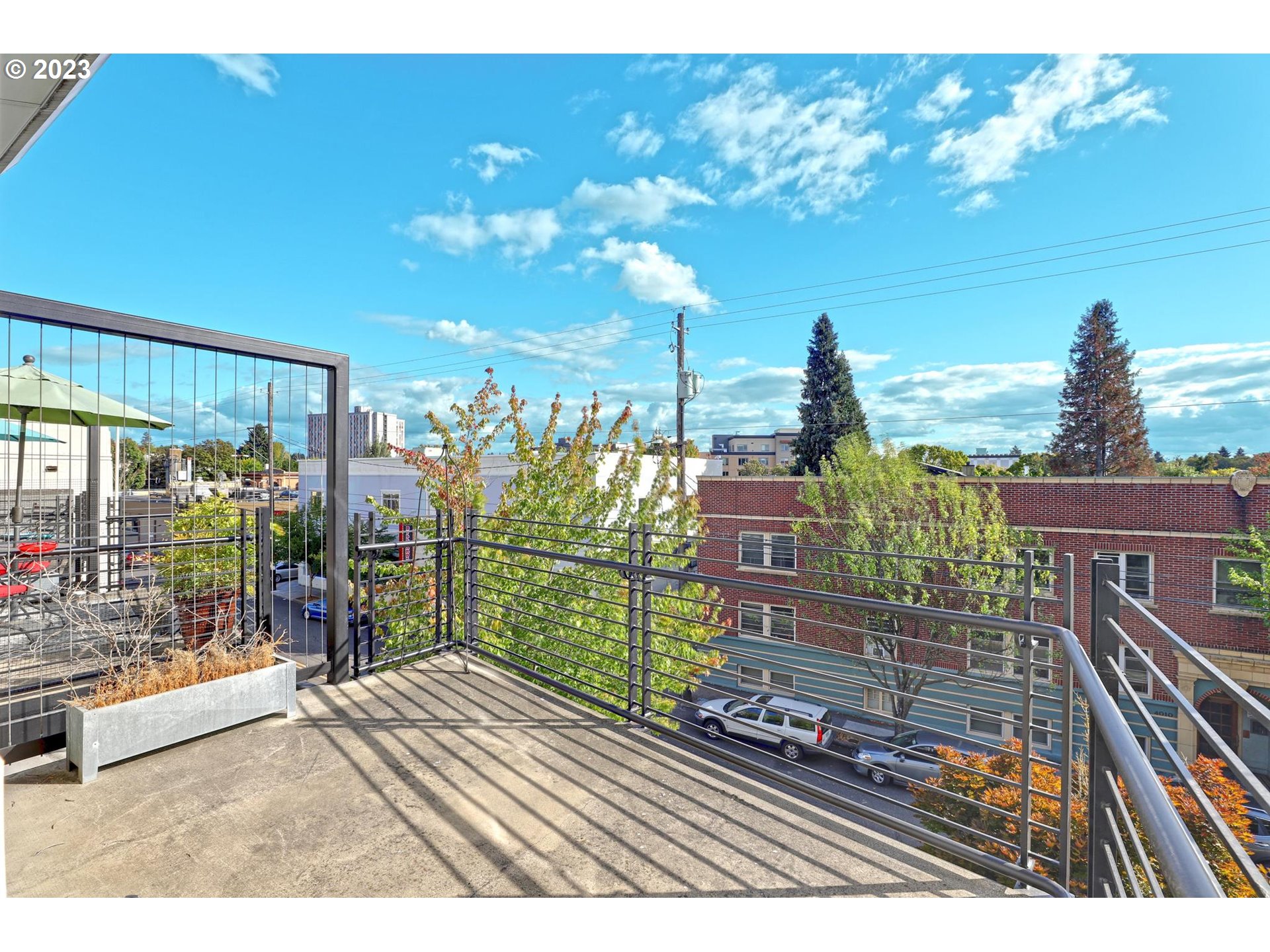 Photo #5: 23353660 Listing 