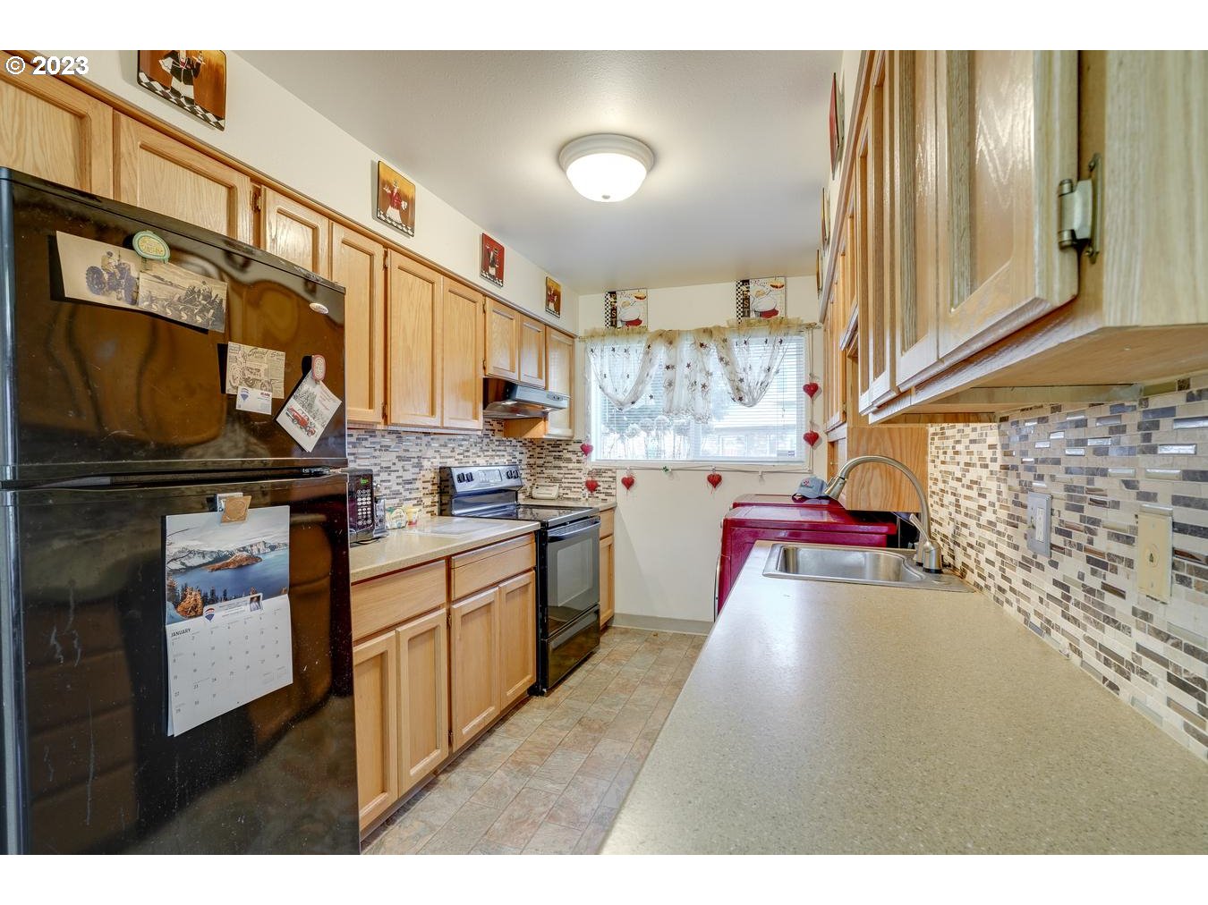 Photo #2: 23353681 Listing 