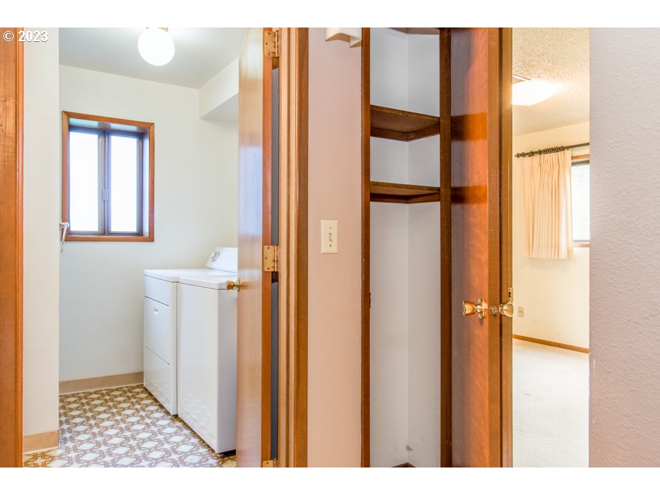 Photo #4: 23358247 Listing 
