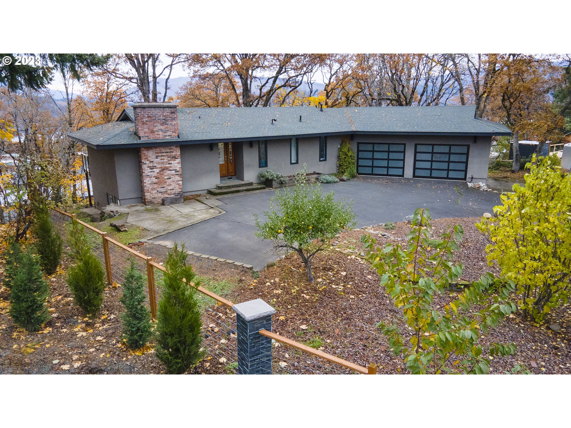 Hood River Real Estate Don Nunamaker, Realtors Homes For Sale