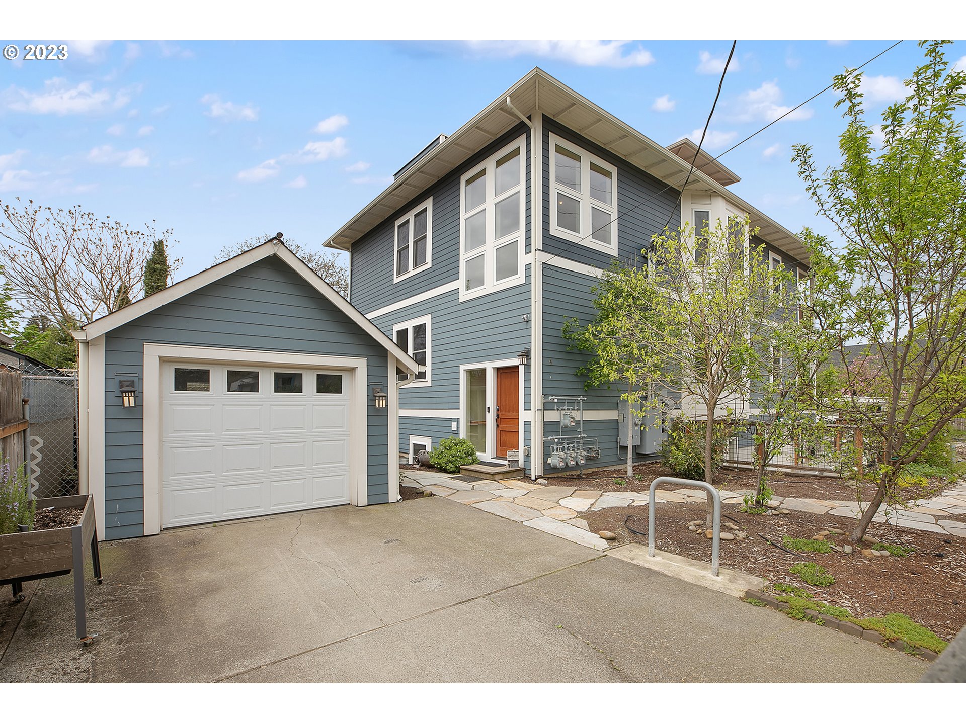 Photo #4: 23365424 Listing 