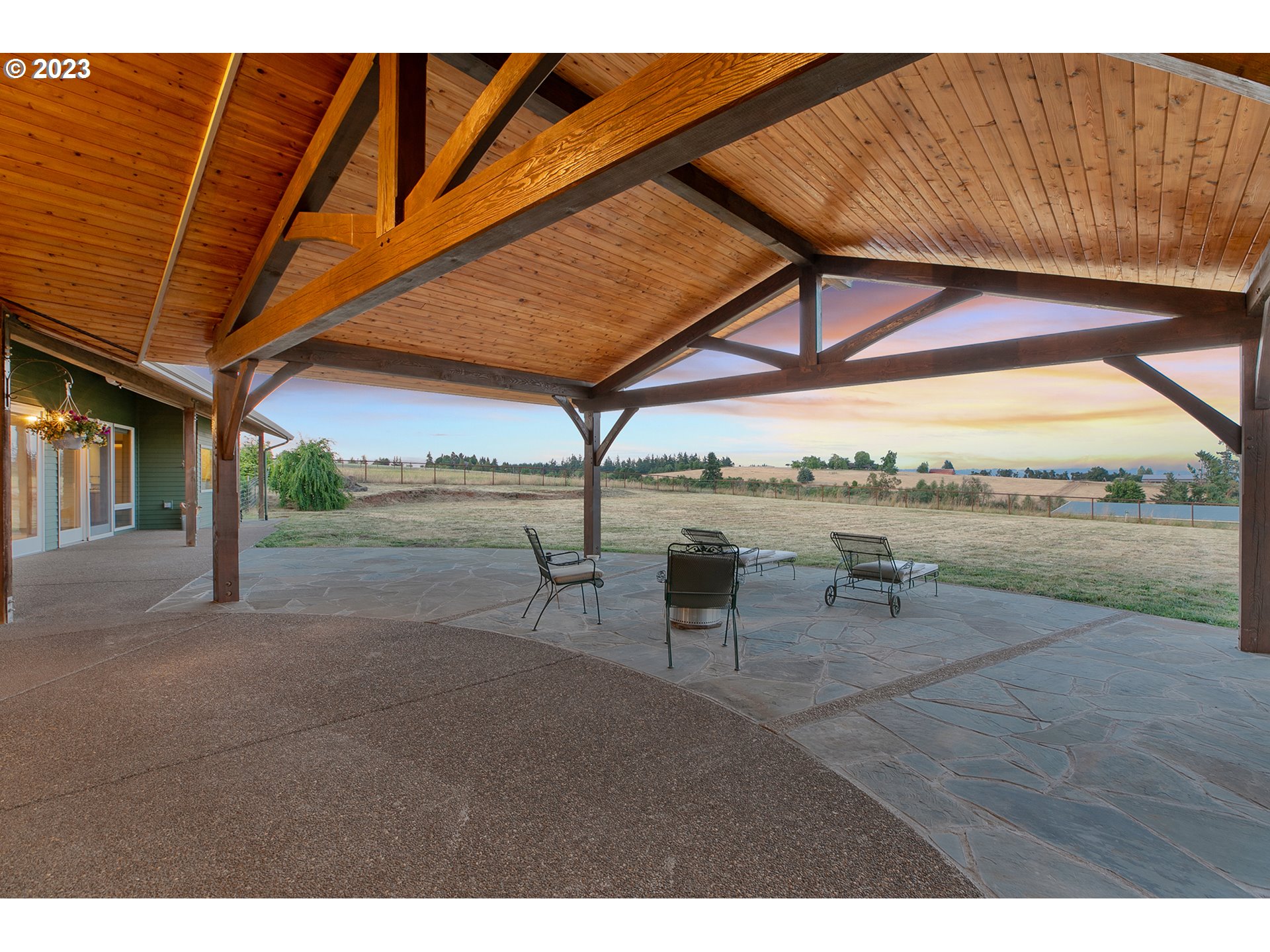 14315 SW WESTFALL RD Sherwood, OR 97140