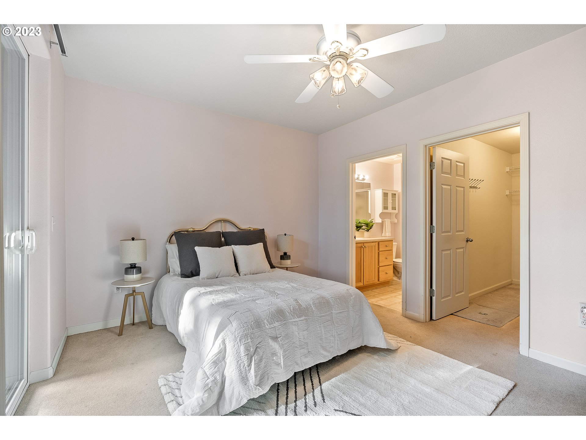 Photo #3: 23387224 Listing 
