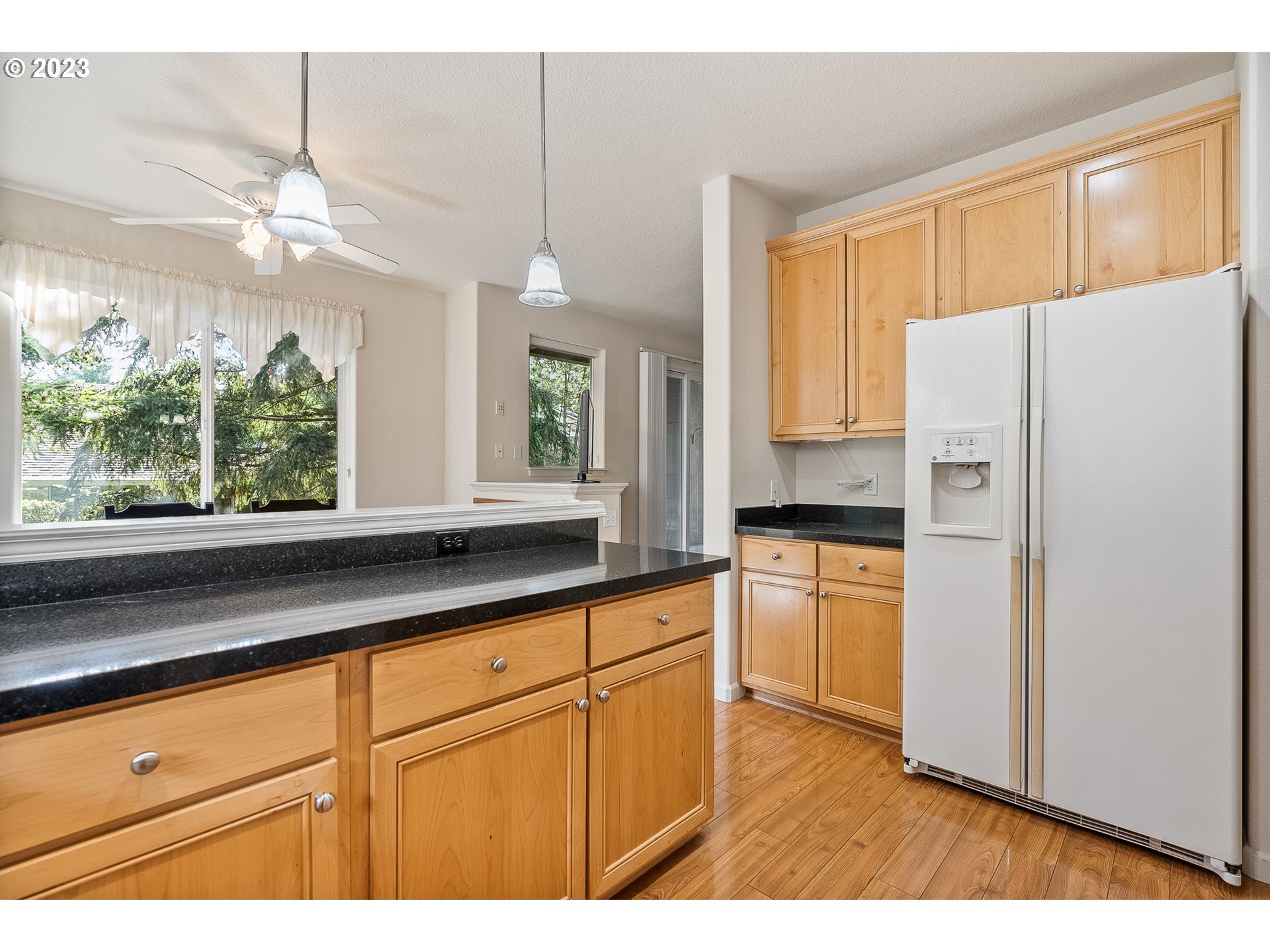 Photo #6: 23387224 Listing 