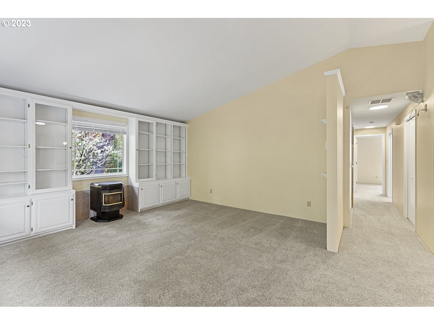 4886 OCEANA DR Florence, OR 97439