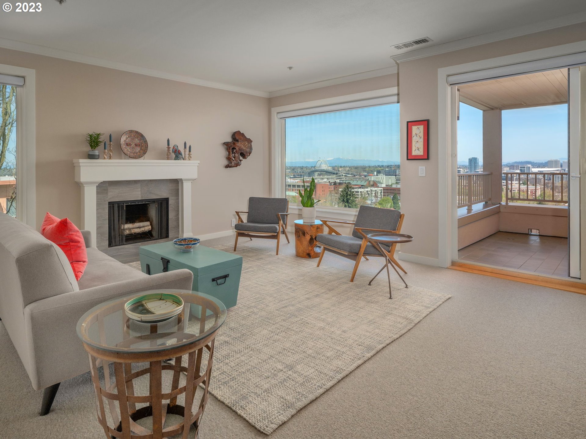 Photo #2: 23393879 Listing 