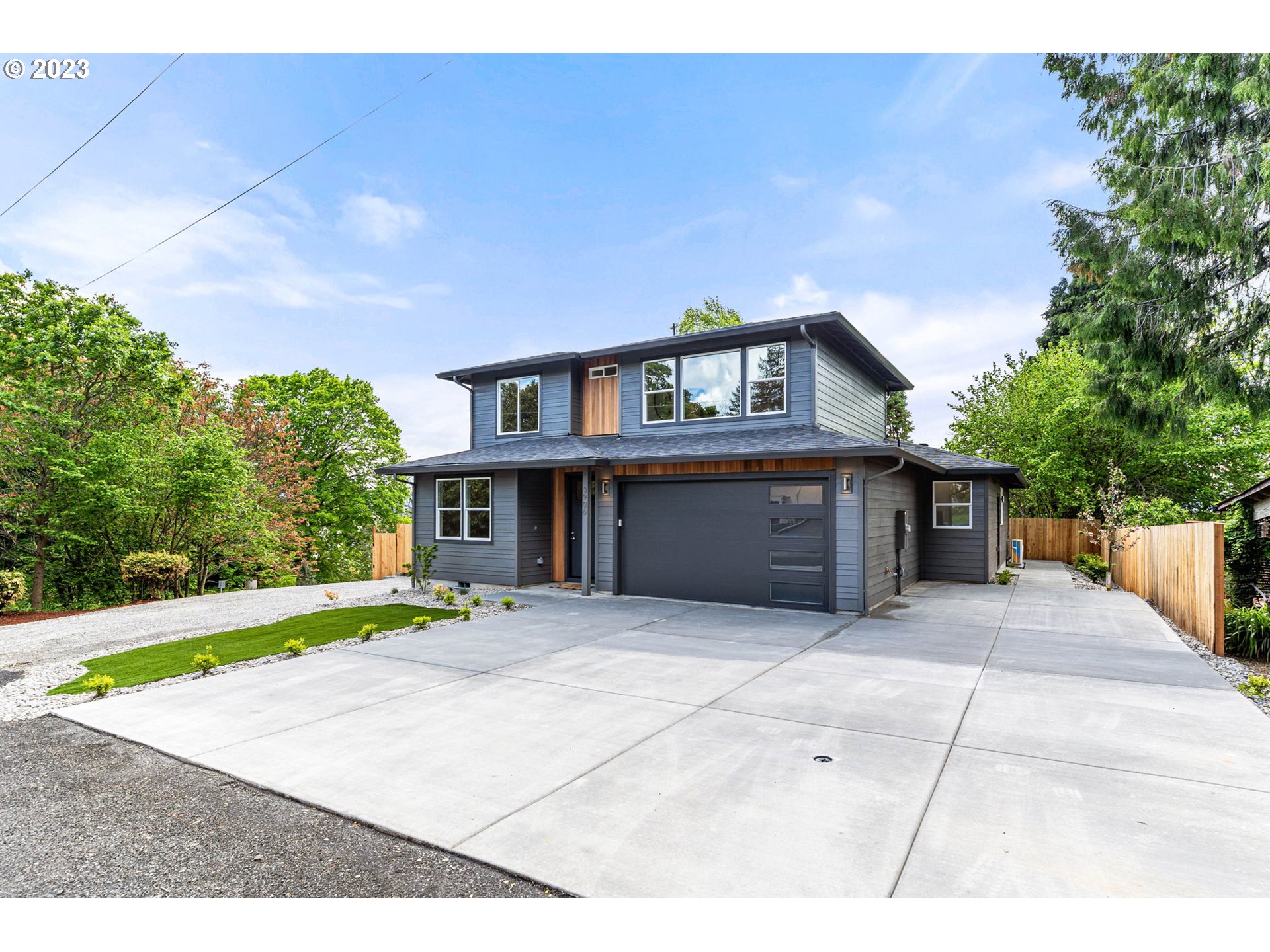3906 NW Rose St, Vancouver, WA 98660