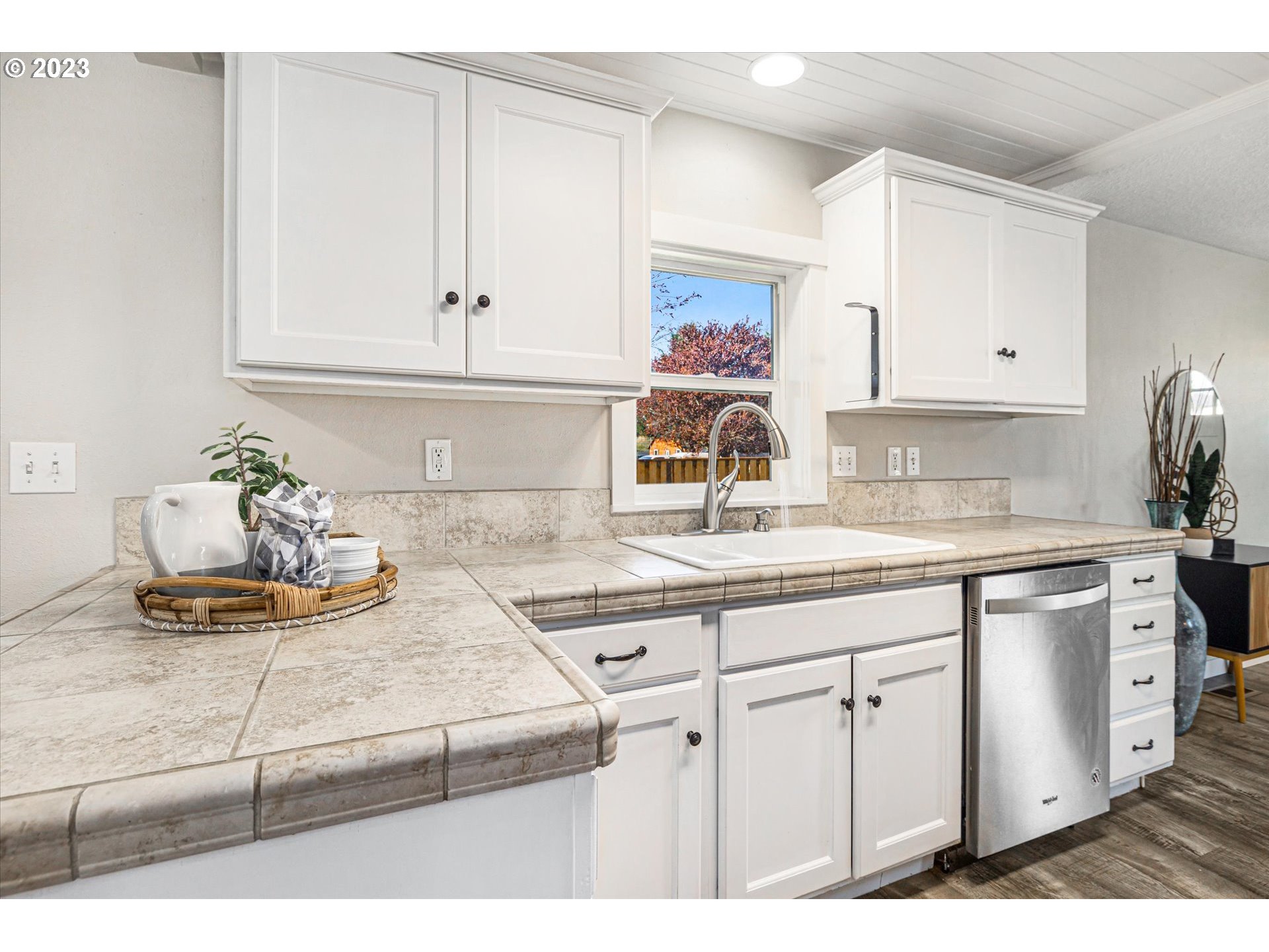 8508 SE 66TH AVE Portland, OR 97206