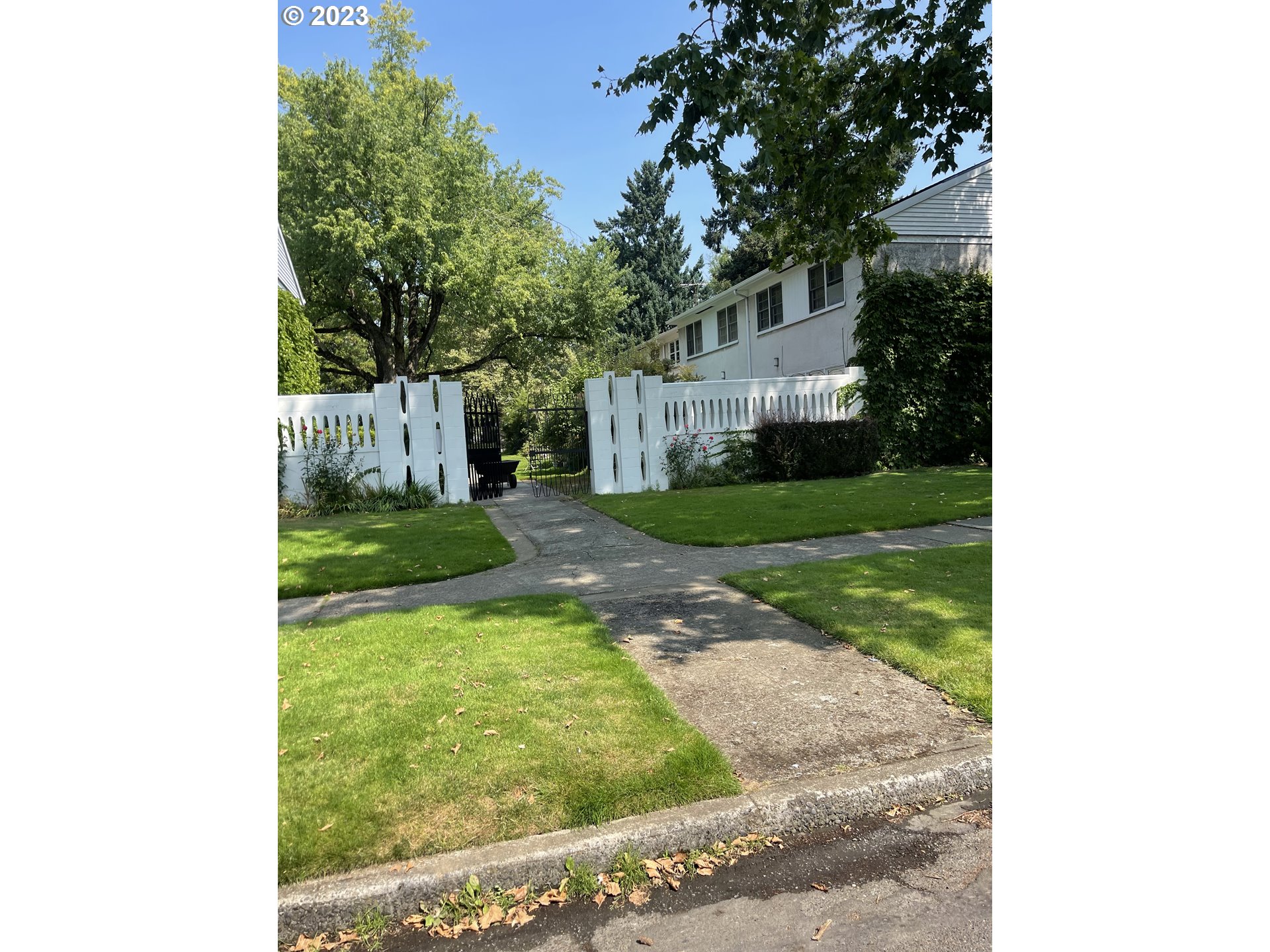 MLS: 23400649 Condo For Sale
