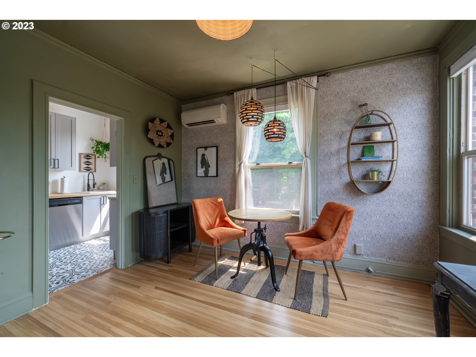 Photo #6: 23406491 Listing 