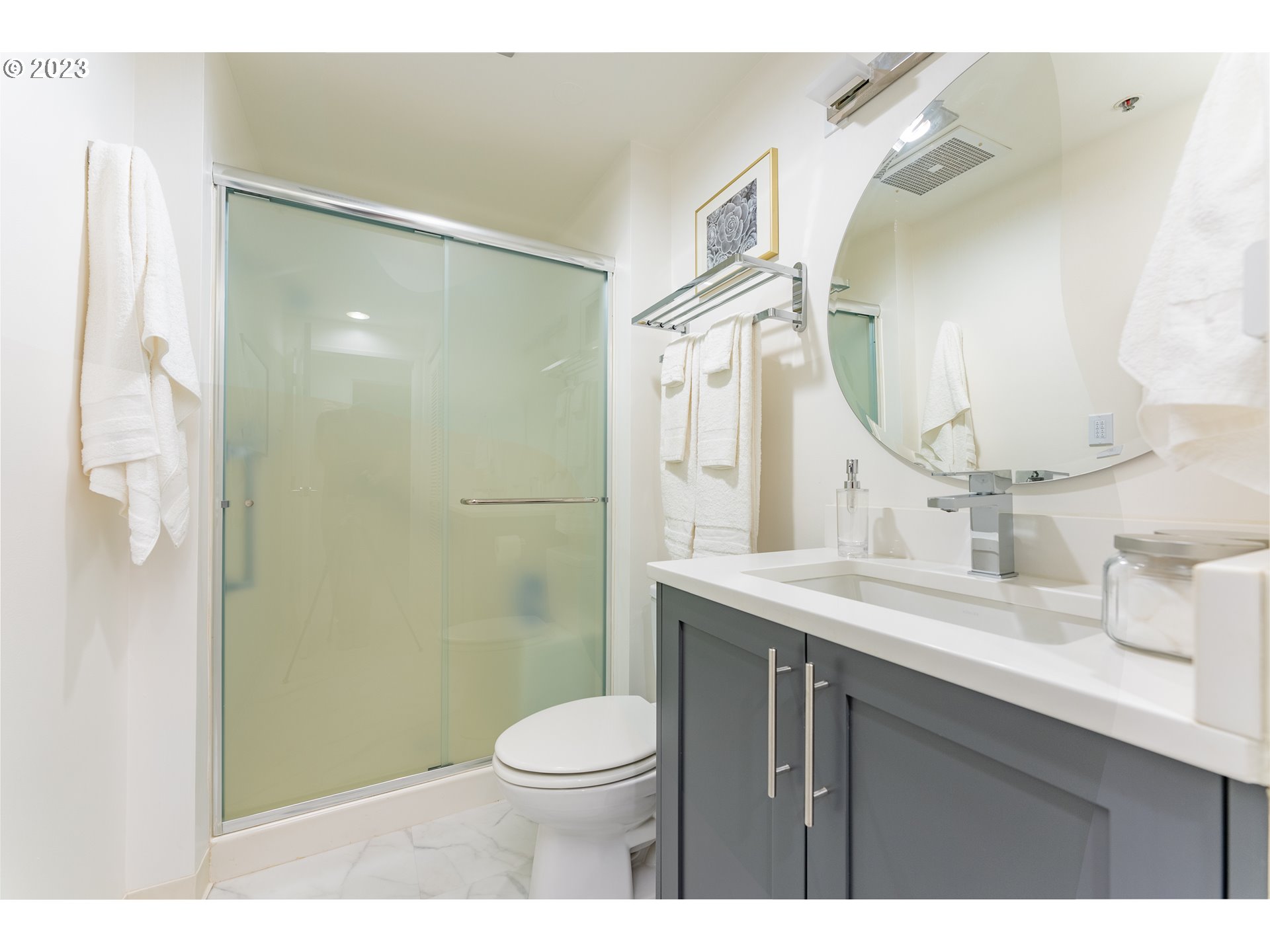 Photo #6: 23409891 Listing 