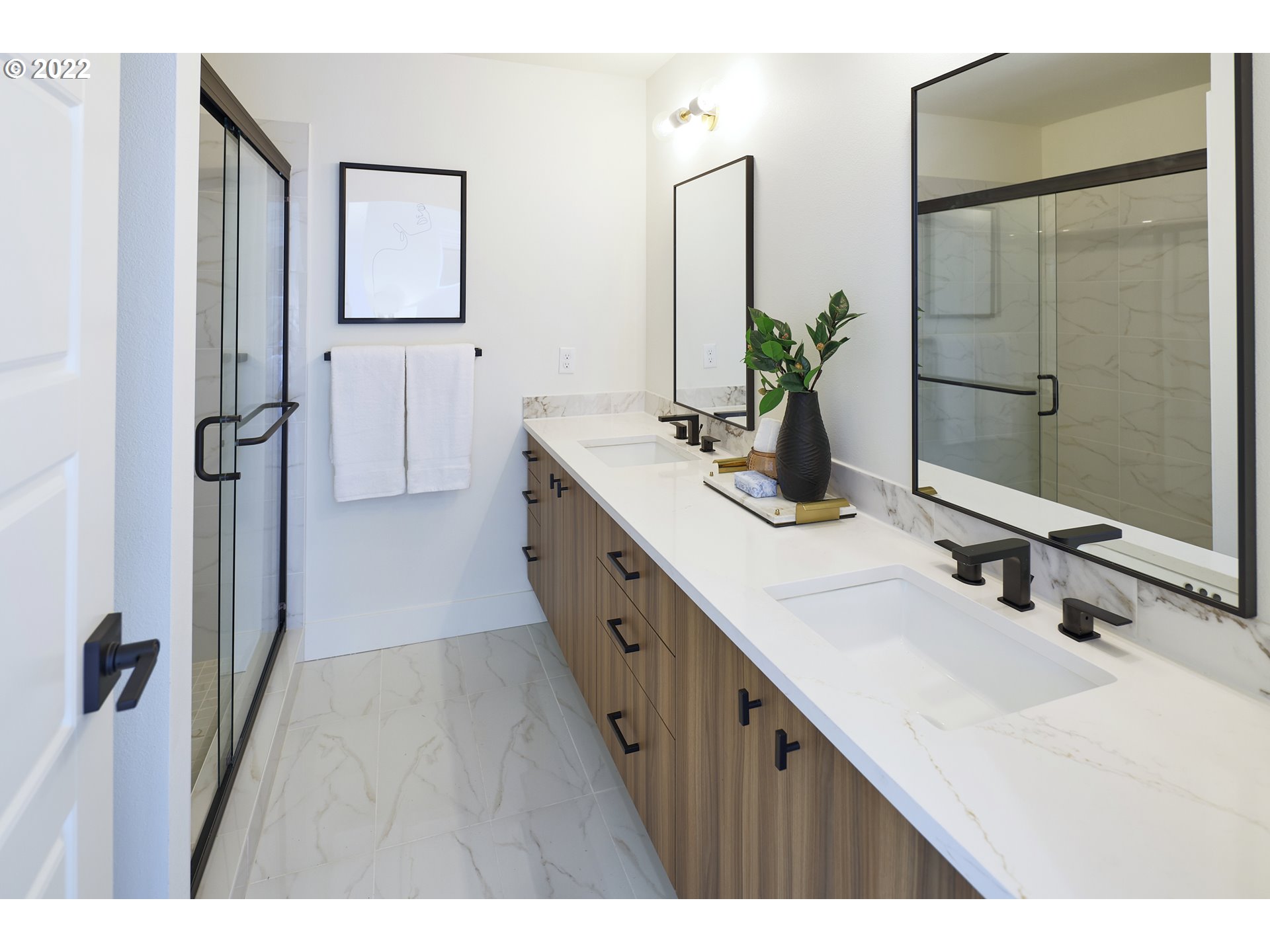 Photo #13: 23410140 Listing 