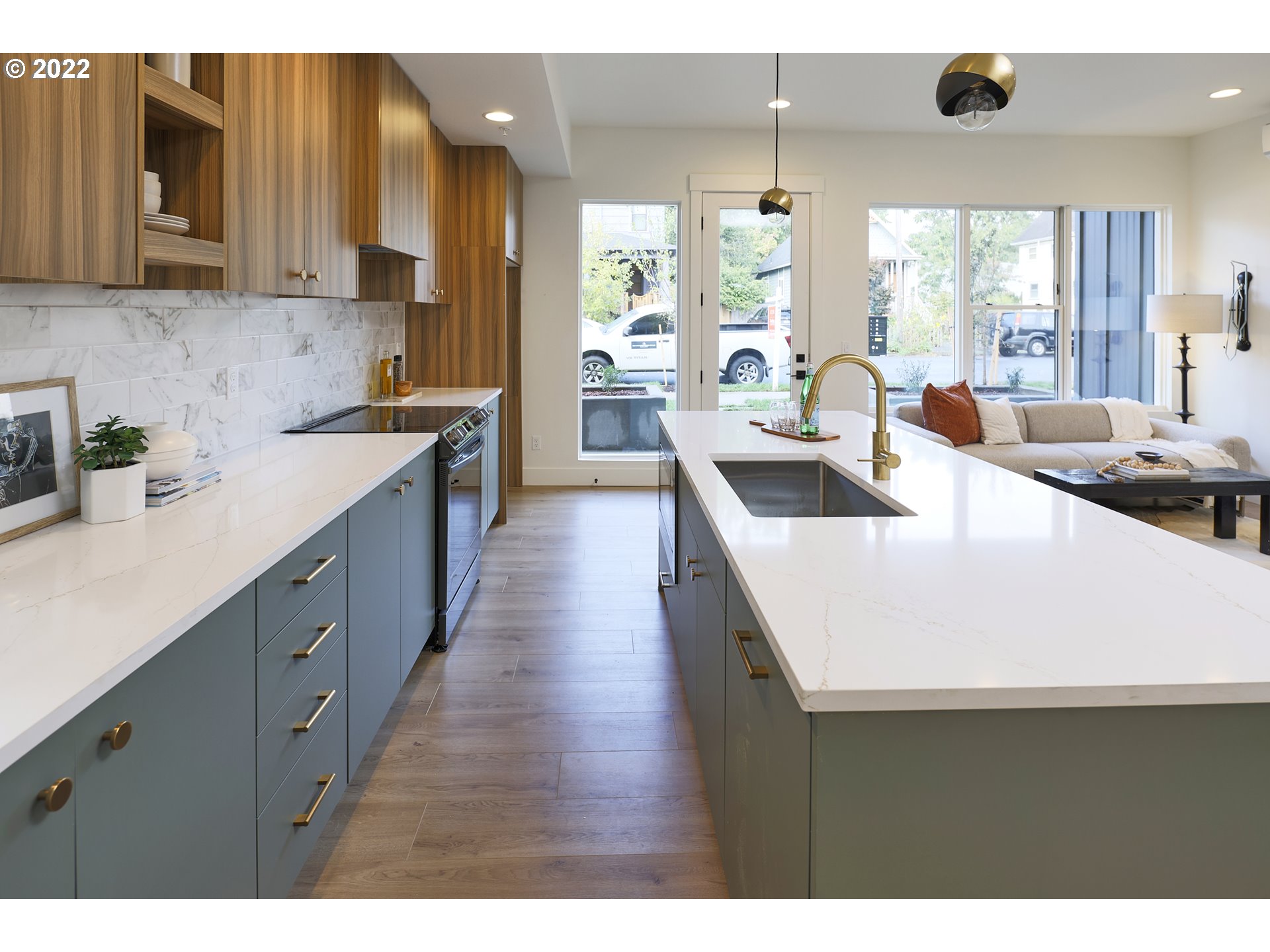 Photo #4: 23410140 Listing 