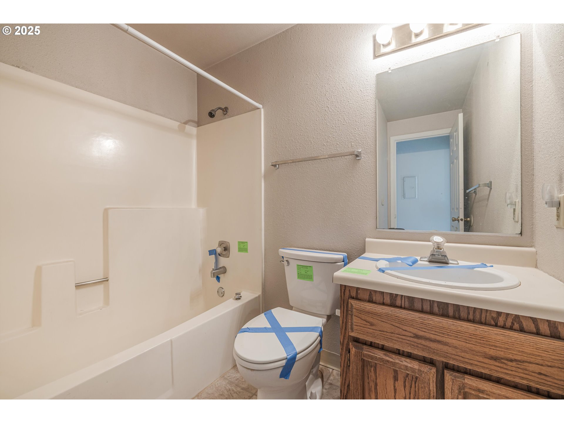 Photo #20: 234208195 Listing: Photo #20