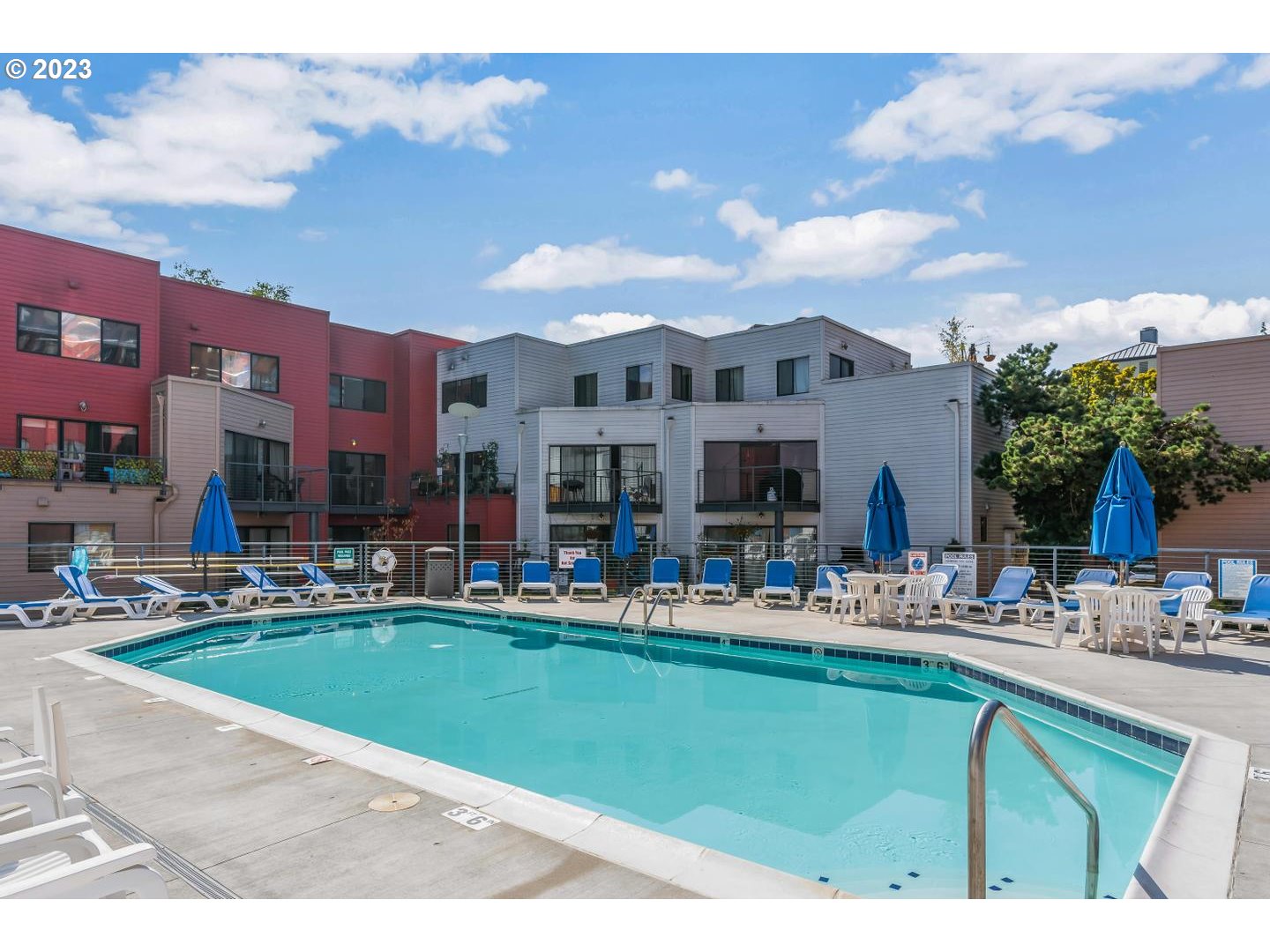 Photo #2: 23422494 Listing 