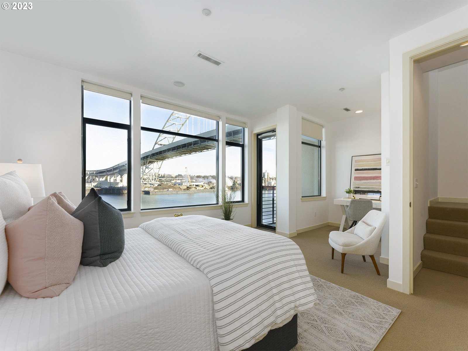 Photo #3: 23424329 Listing 
