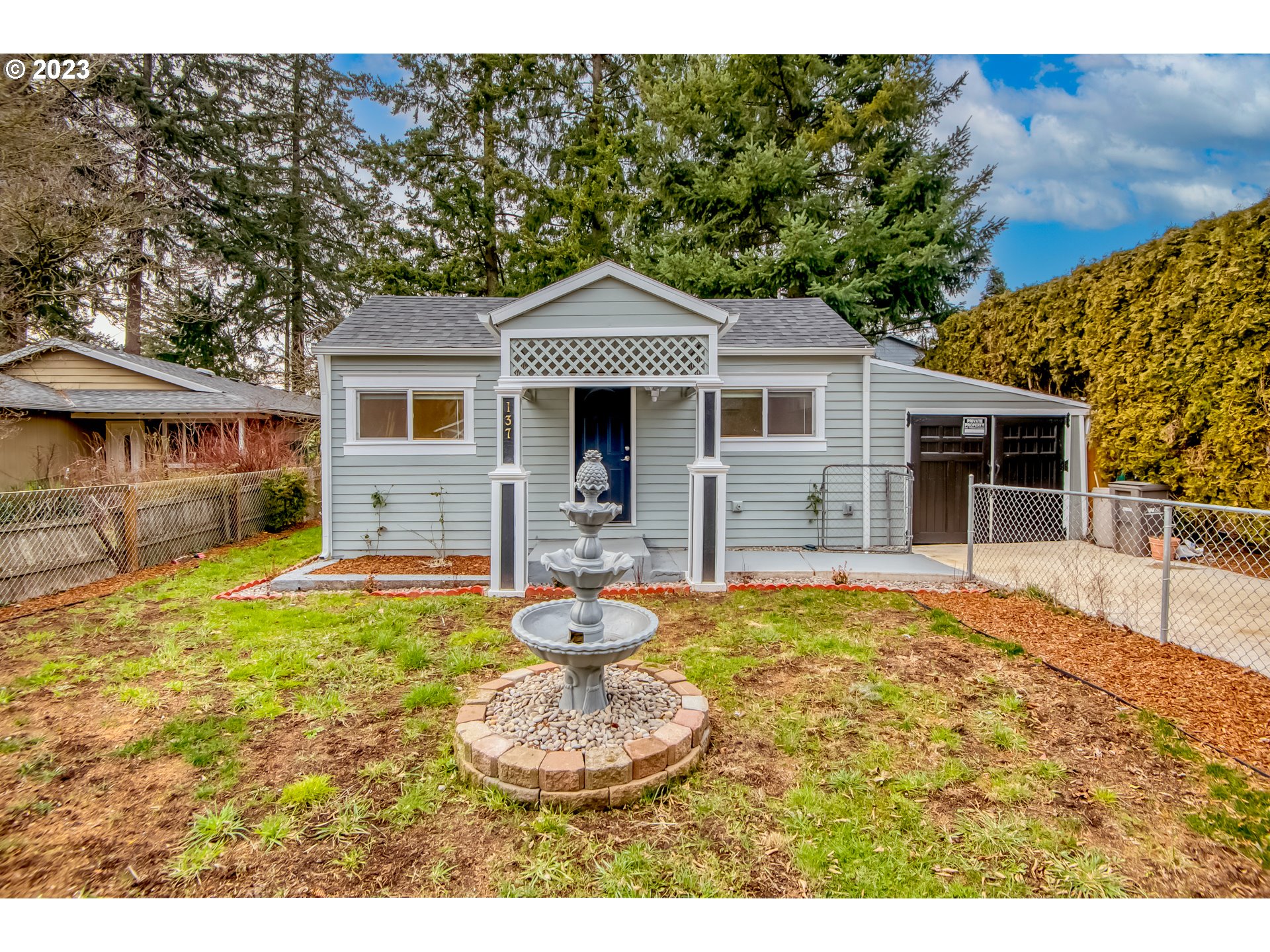 137 NE 157TH AVE, Portland OR 97230