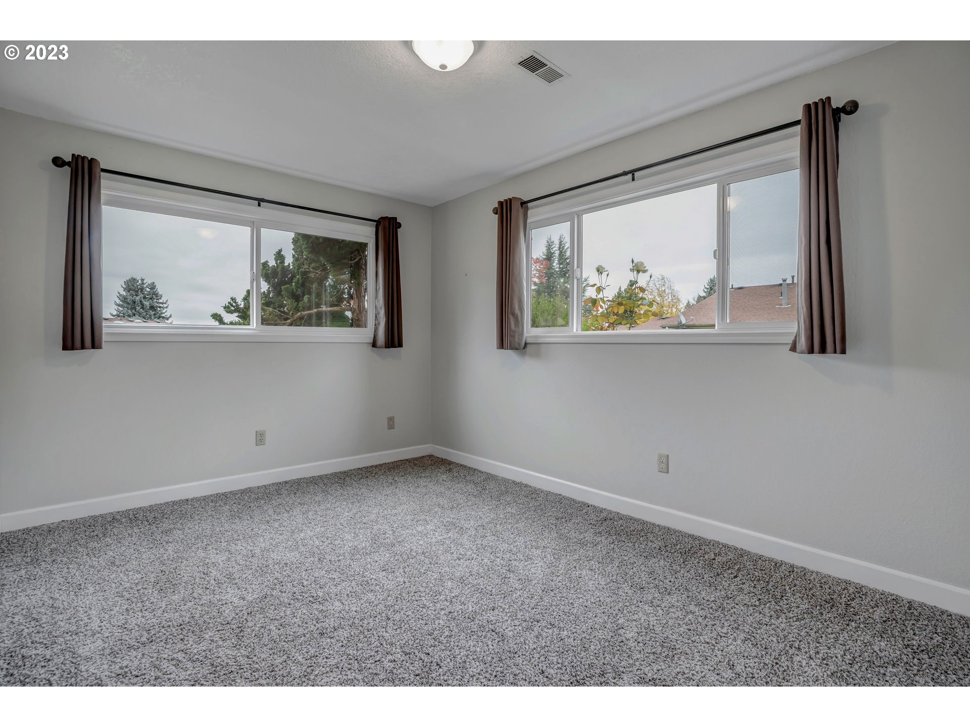 Photo #27: 23435899 Listing: Photo #27
