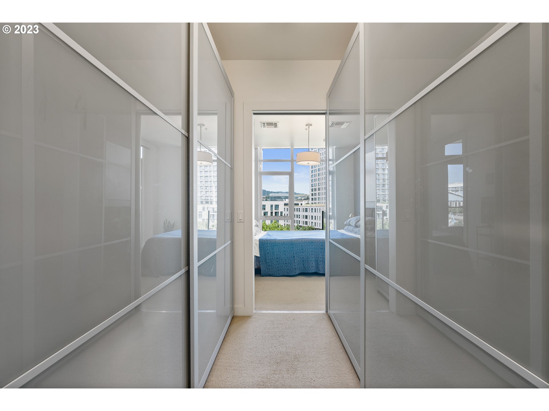 Photo #6: 23436375 Listing 
