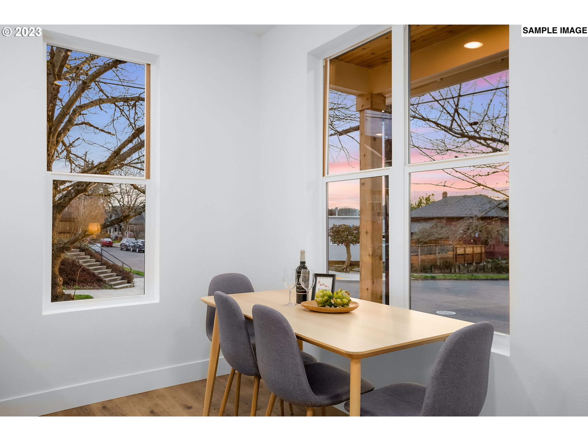 Photo #4: 23441824 Listing 