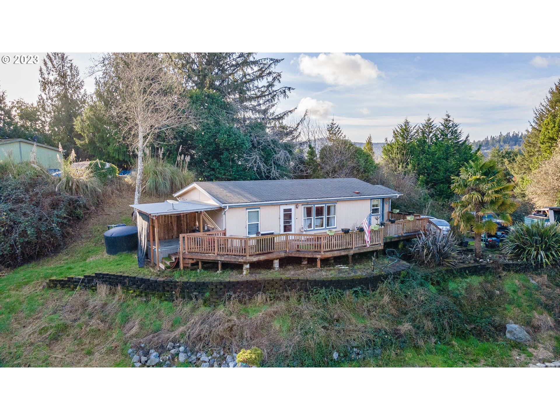 91519 MYRTLE LN, Coquille, OR 97423