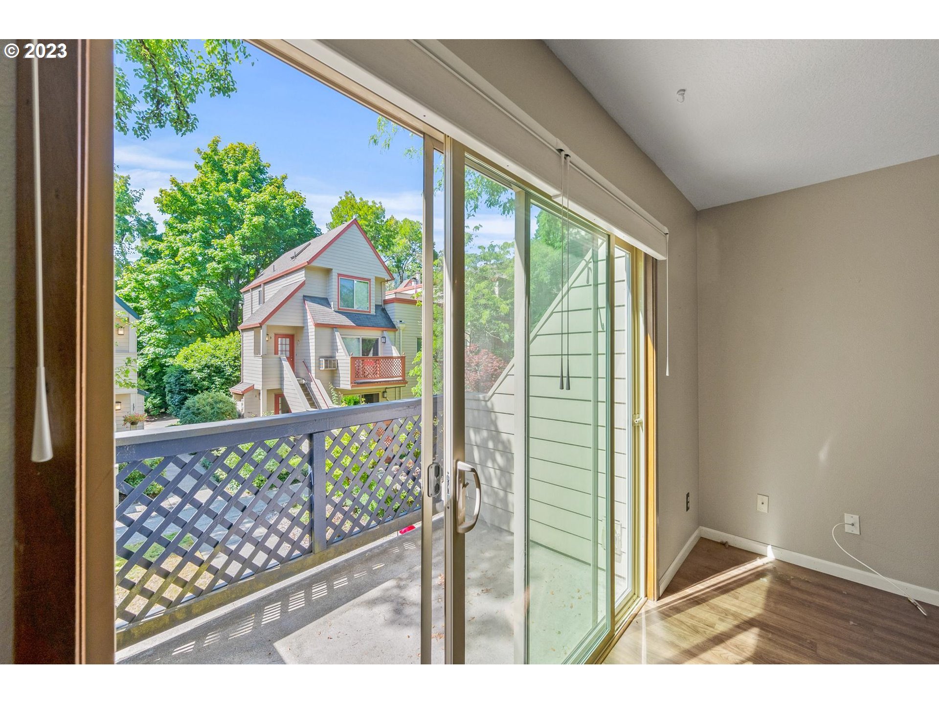 Photo #6: 23442836 Listing 