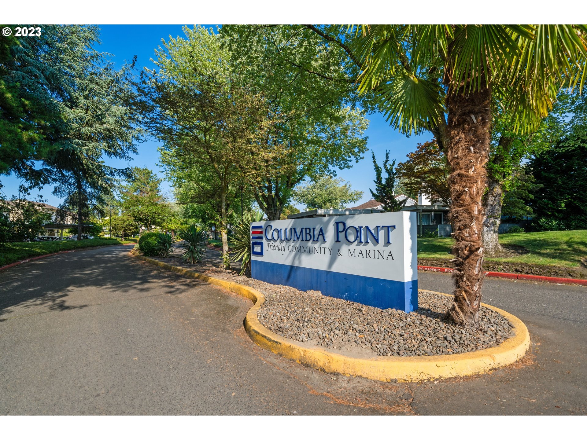 COLUMBIA POINT Condos for Sale