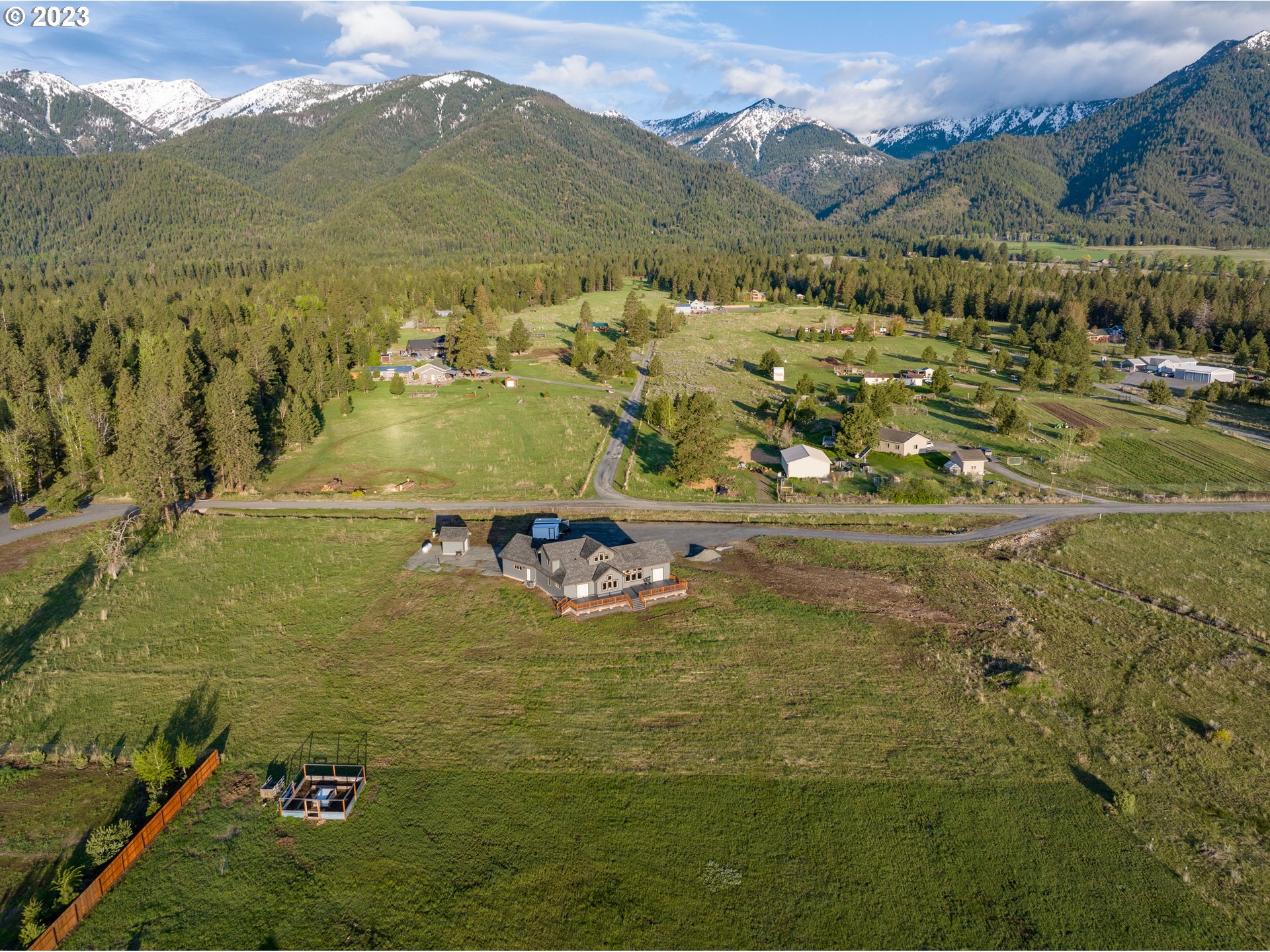 43935 RUNNING IRON RD