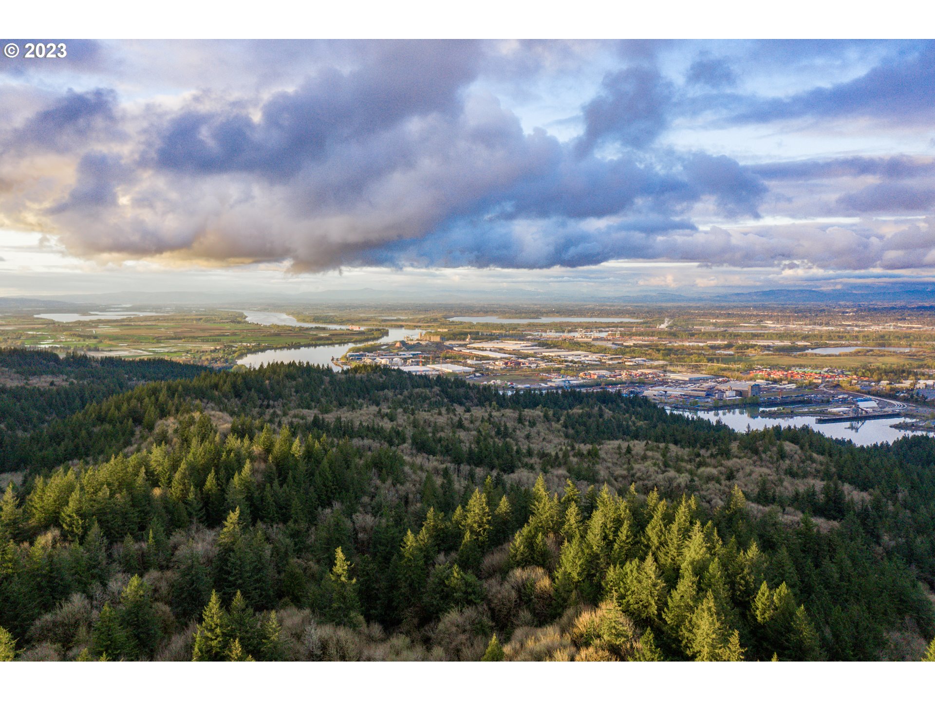 9001 NW SKYLINE BLVD