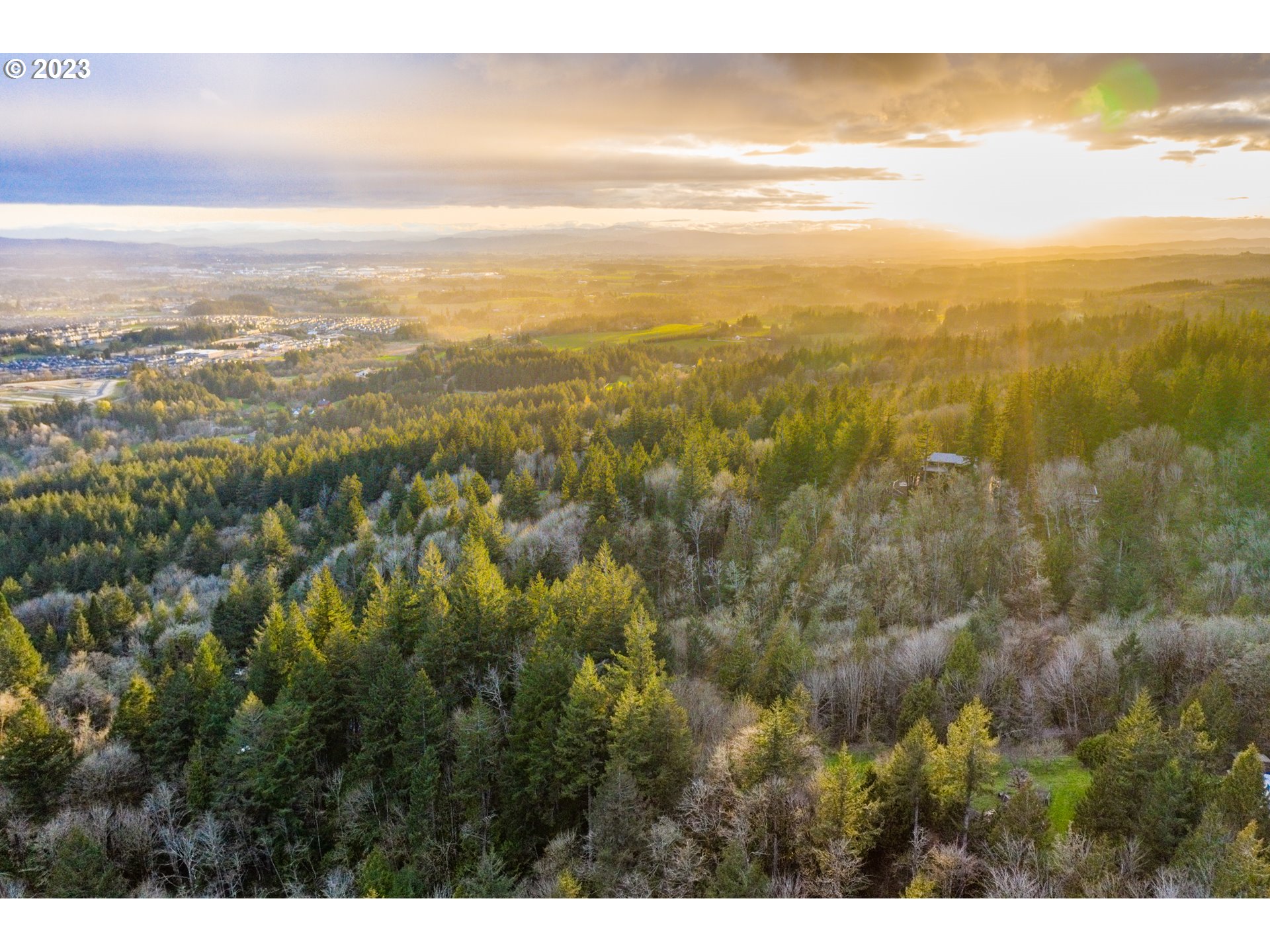 9001 NW SKYLINE BLVD