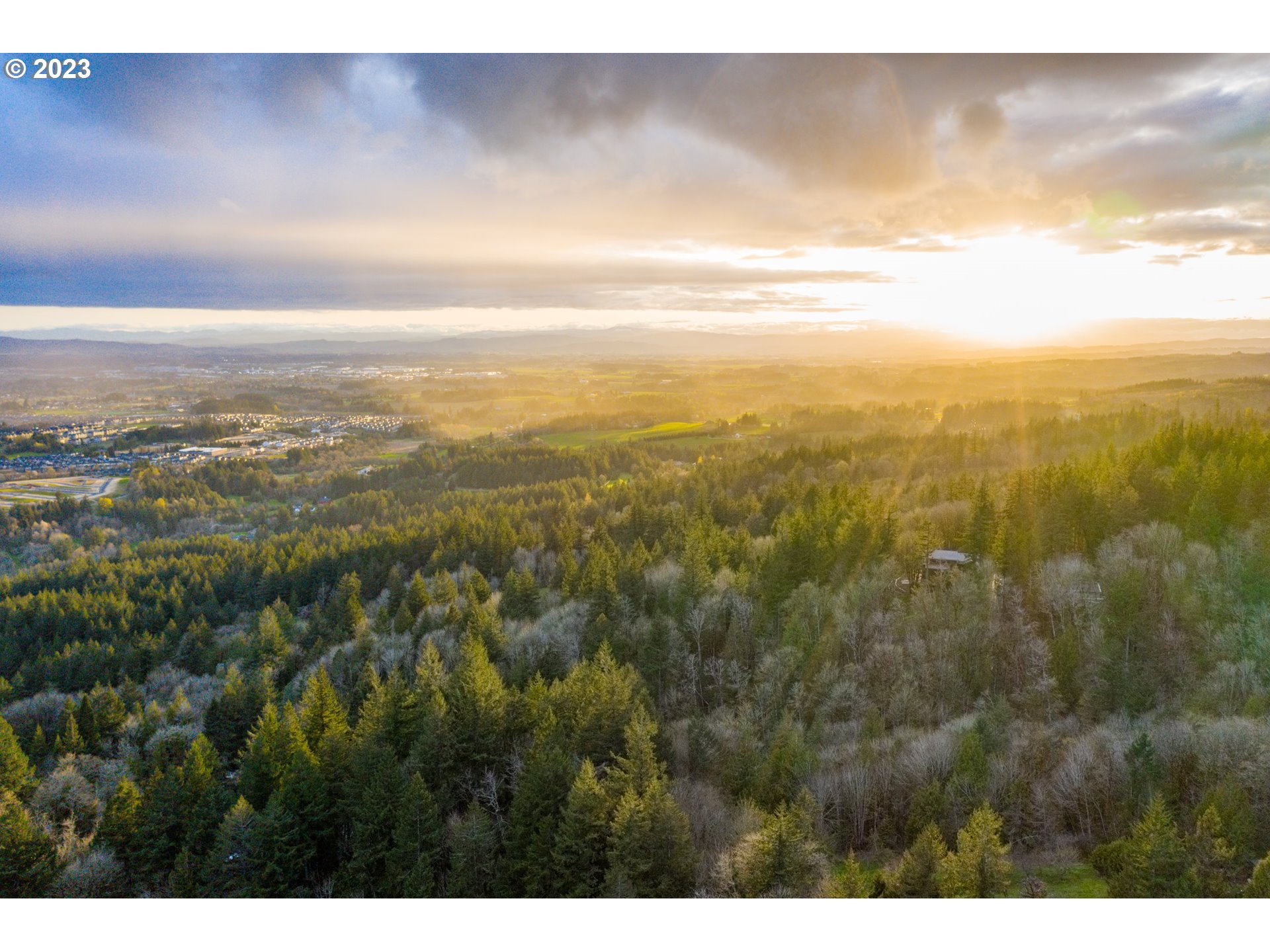 9001 NW SKYLINE BLVD