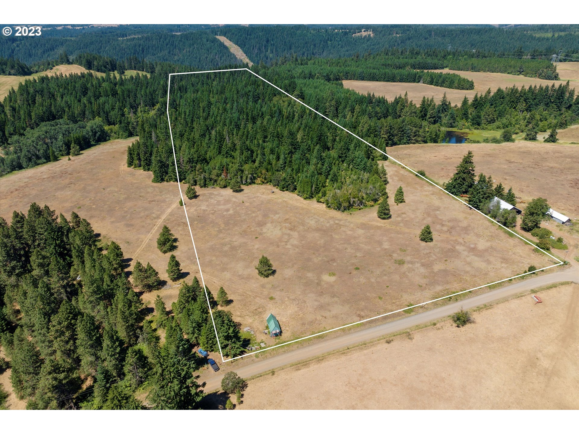 399 McGowan RD, Lyle, WA 