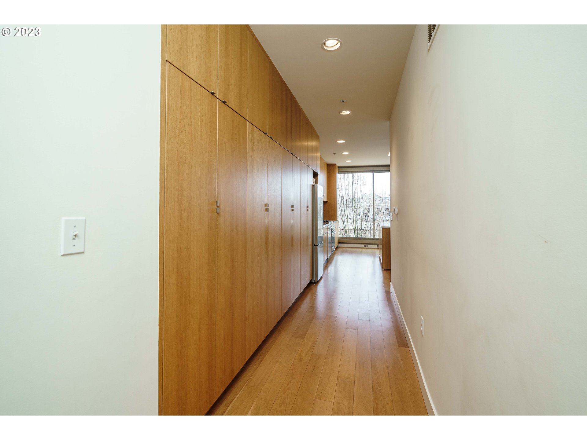 Photo #4: 23455212 Listing 