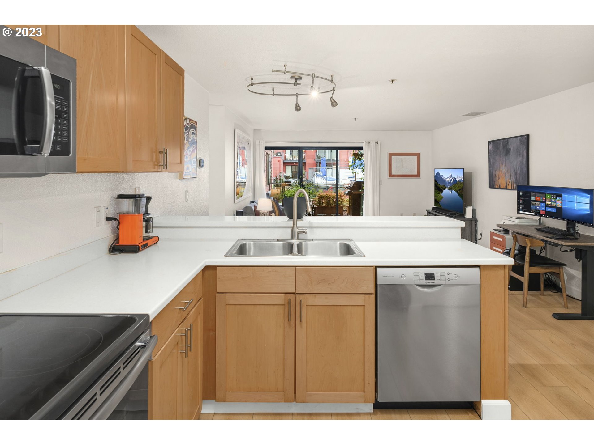 Photo #4: 23457089 Listing 