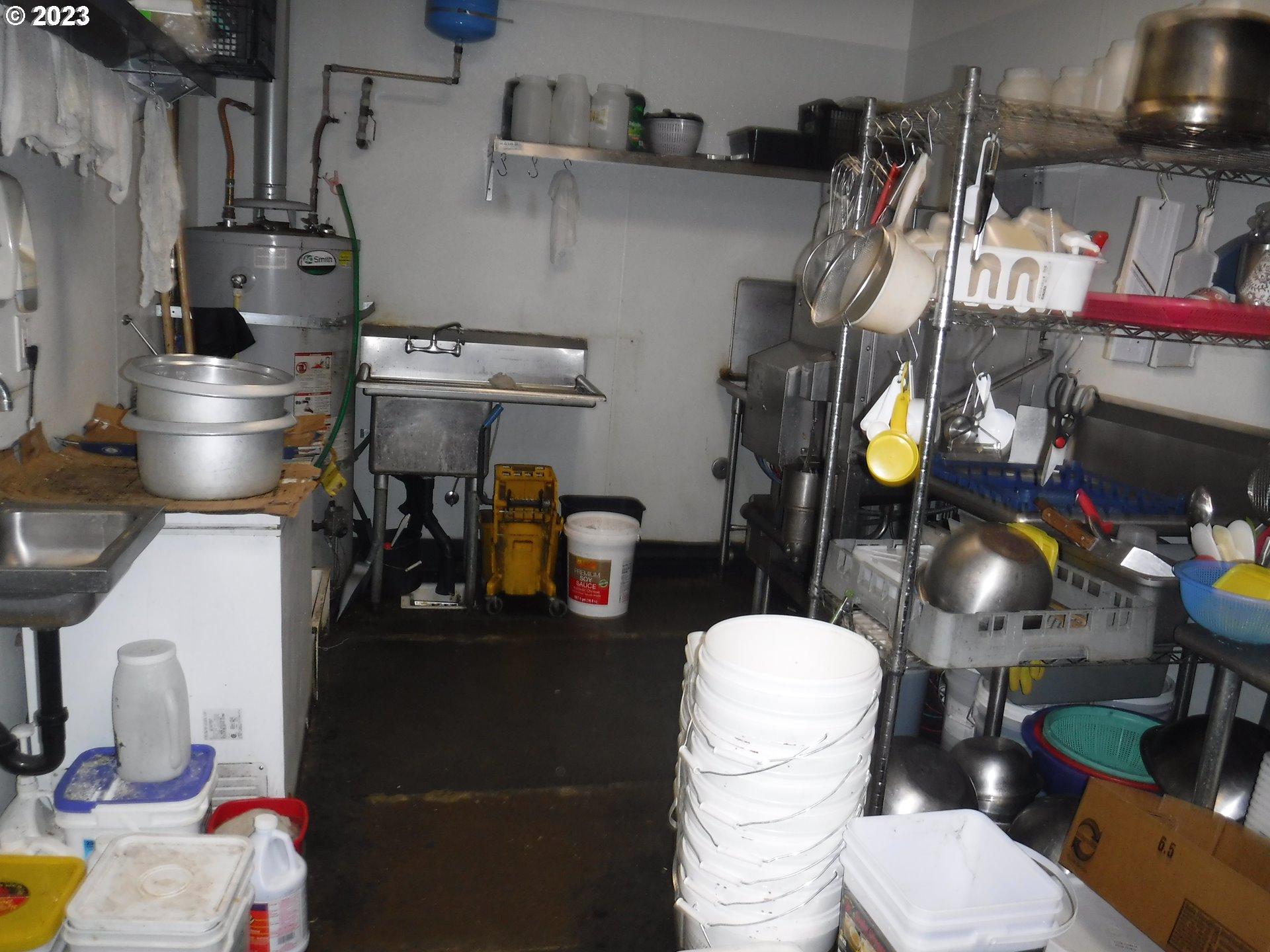 9839 Elong UNIT B, Clackamas, OR, 97015