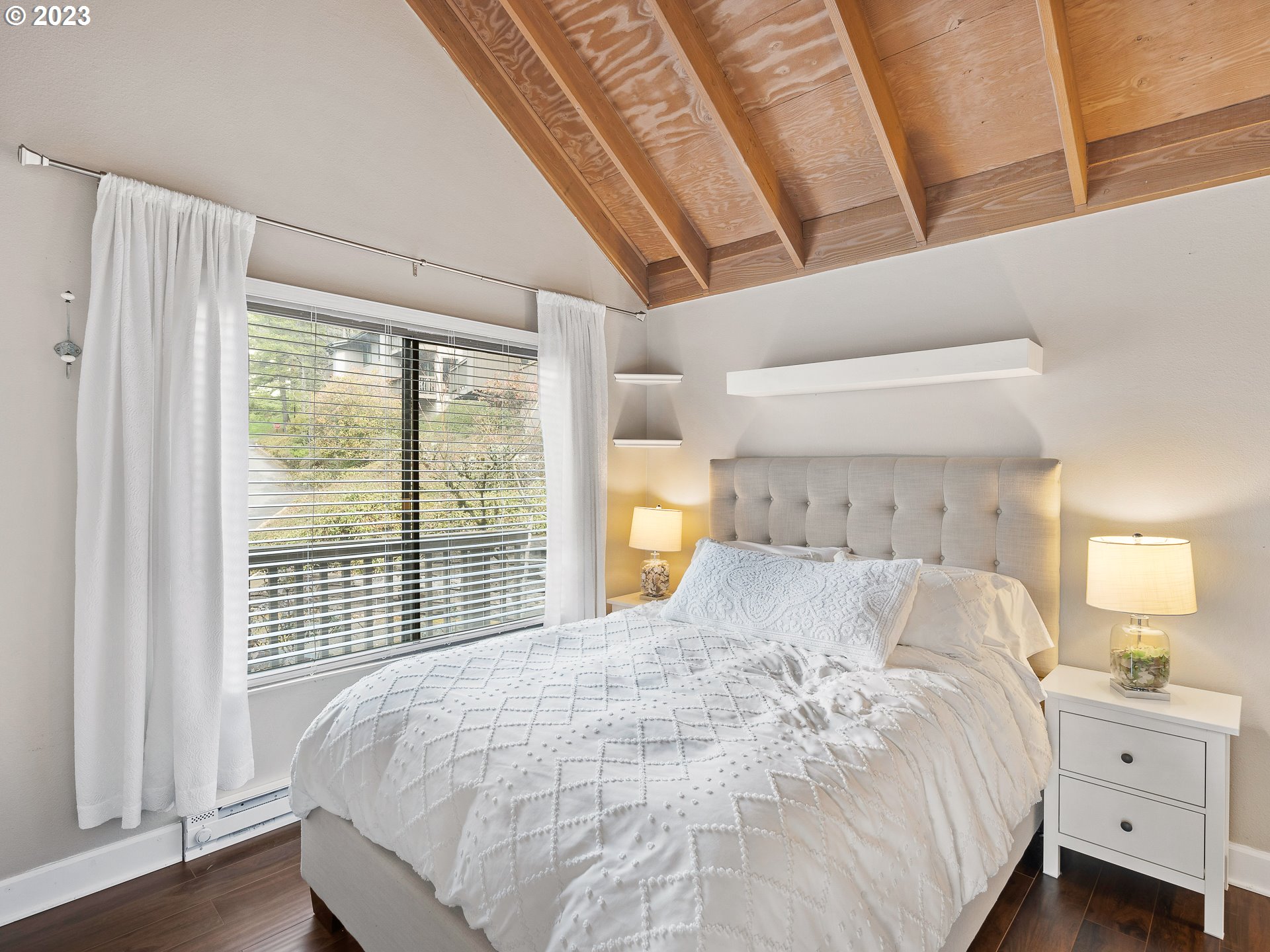 Photo #3: 23468897 Listing 