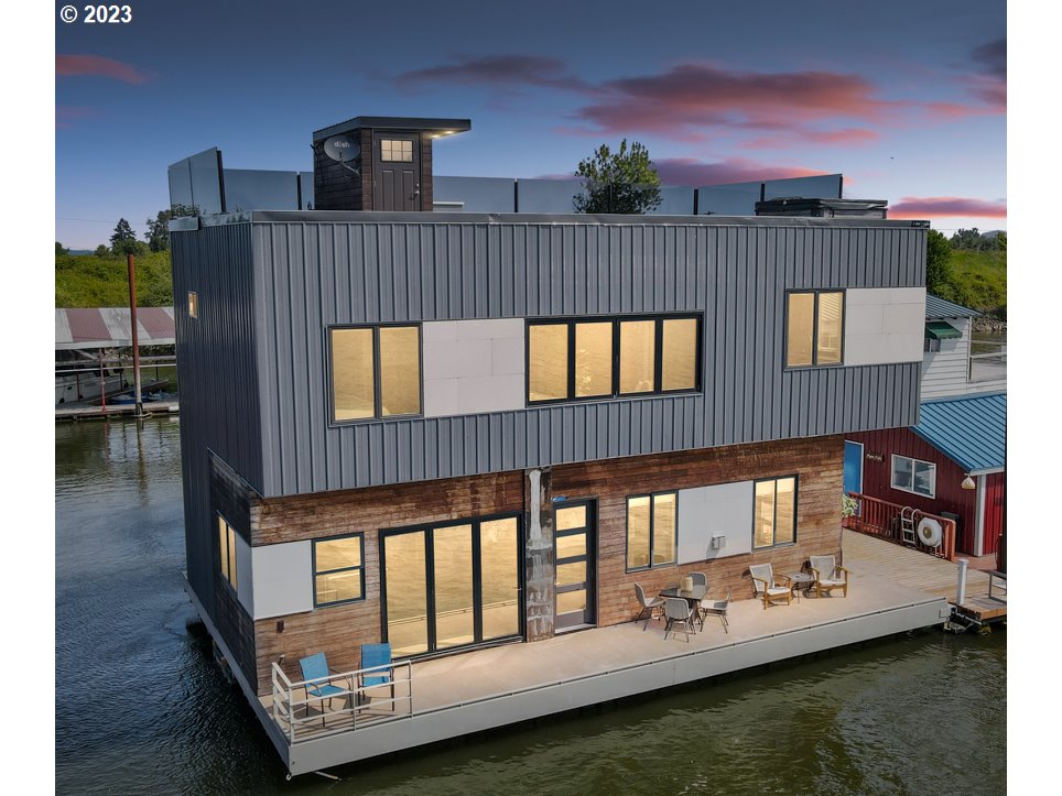 Floating Homes for Sale in Portland Oregon, Houseboats, Moorages, and