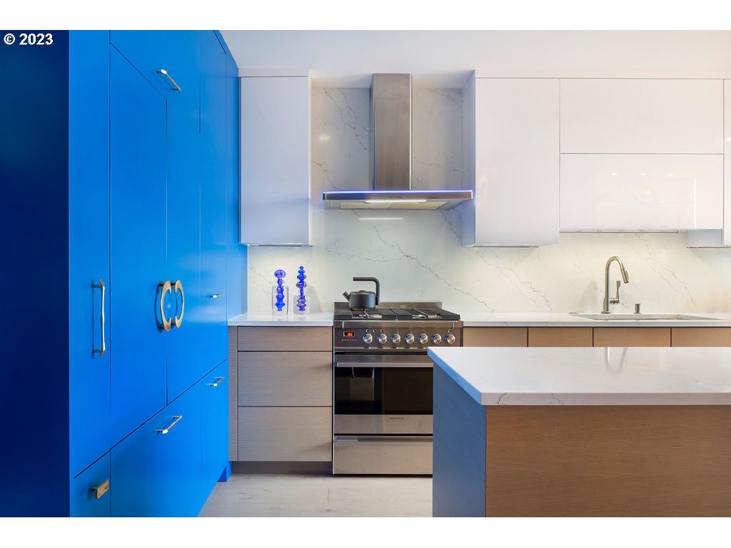 Photo #2: 23477488 Listing 