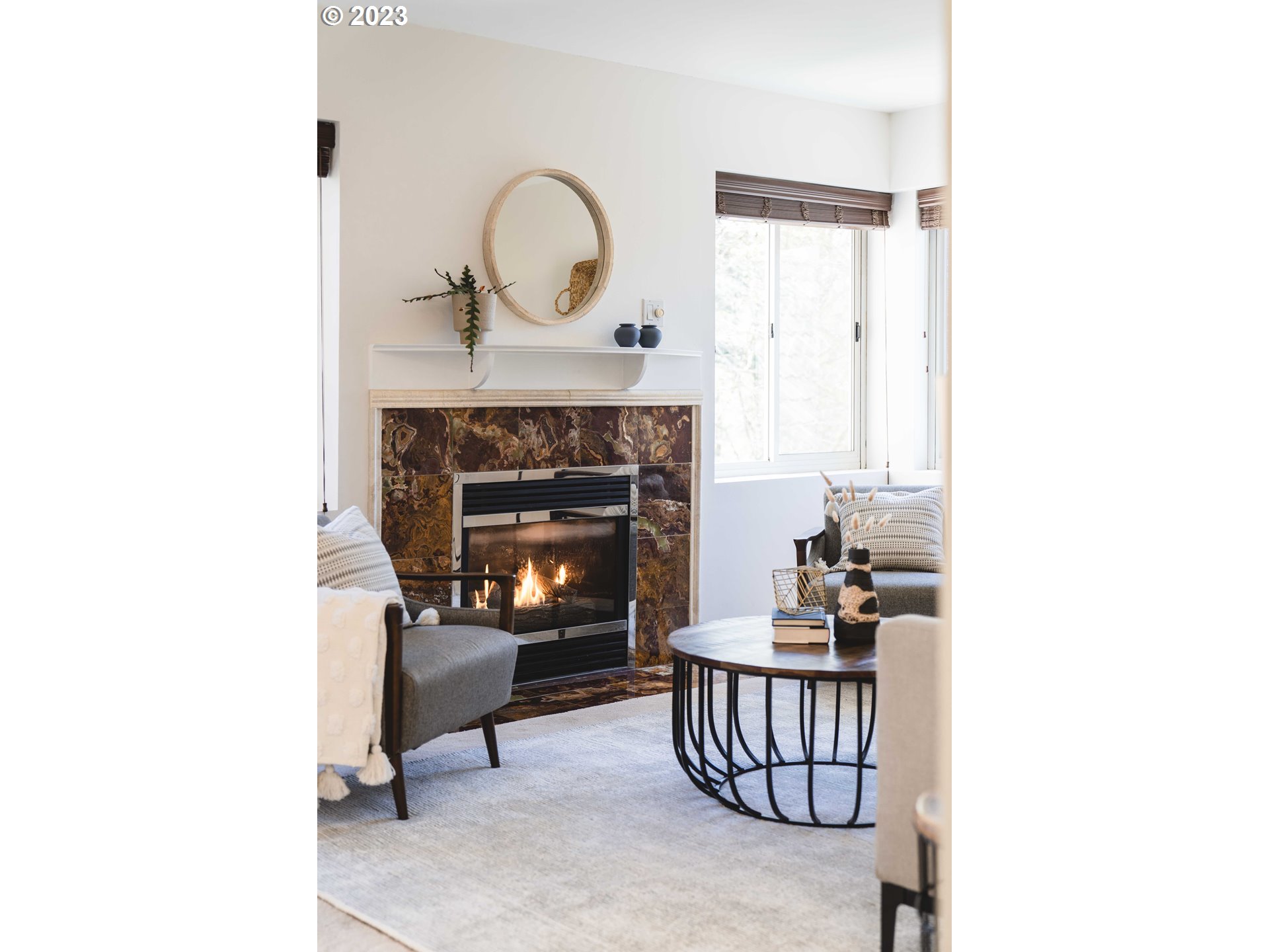 Photo #2: 23483127 Listing 