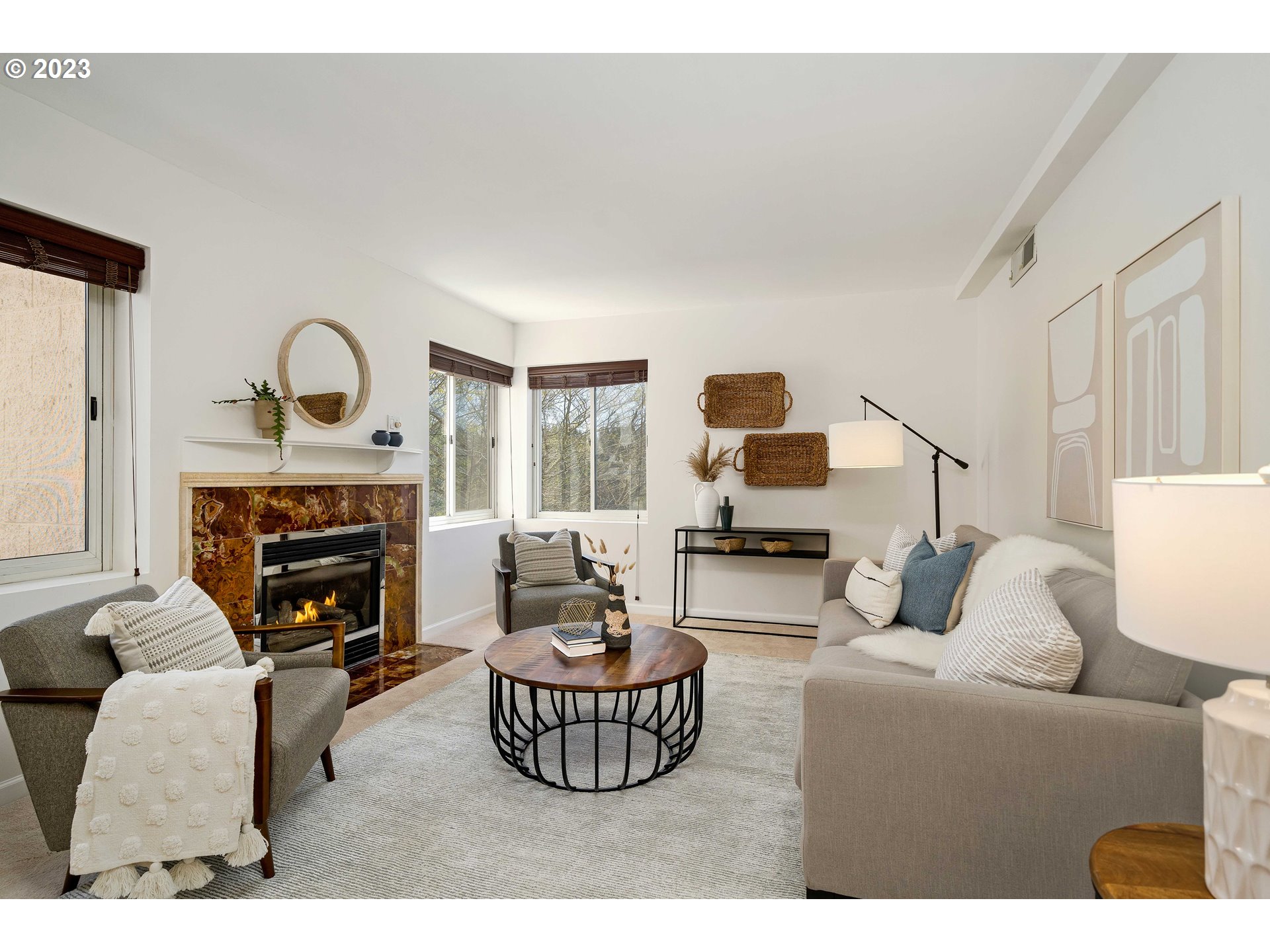 Photo #3: 23483127 Listing 