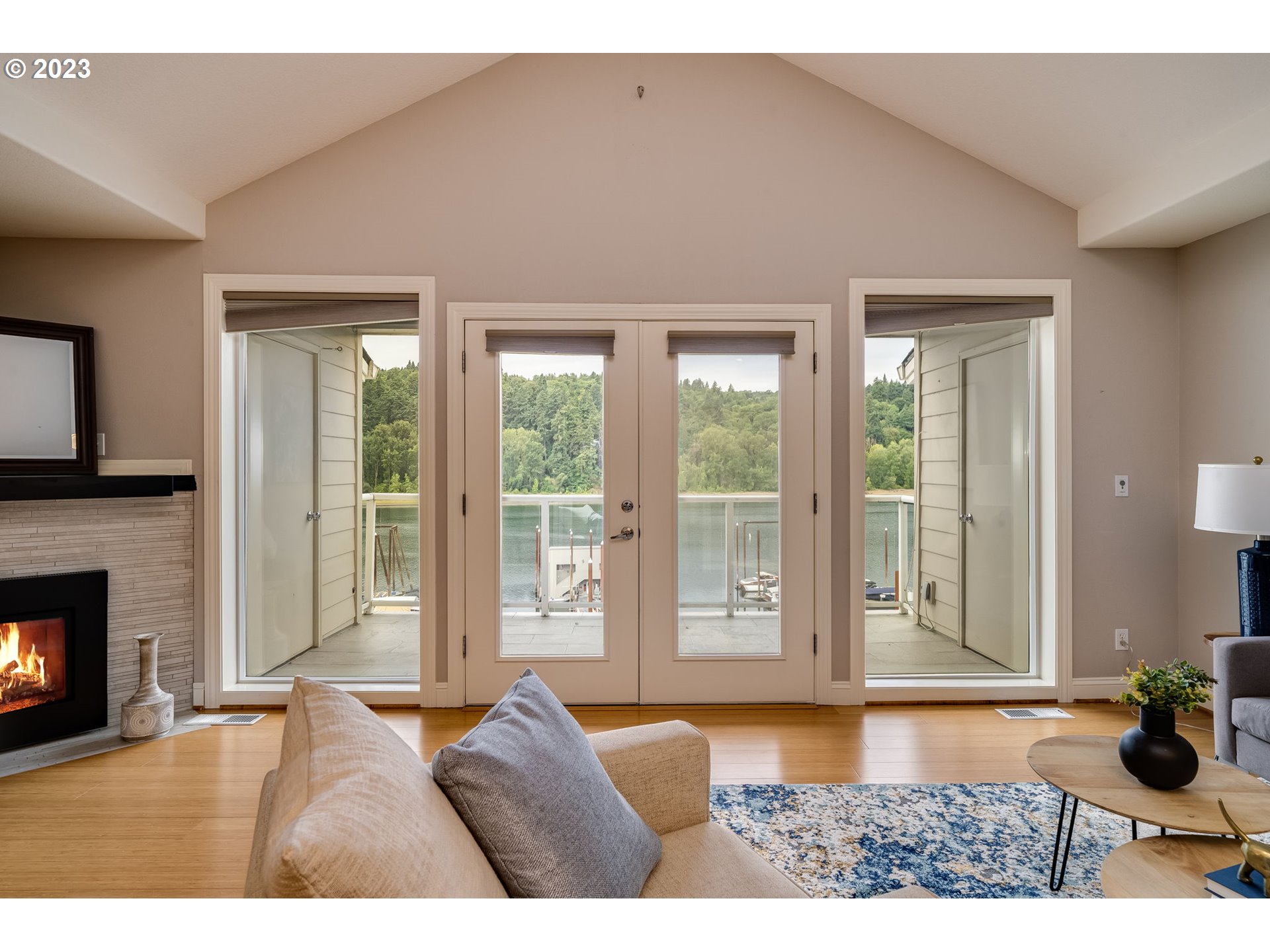 Photo #4: 23483537 Listing 