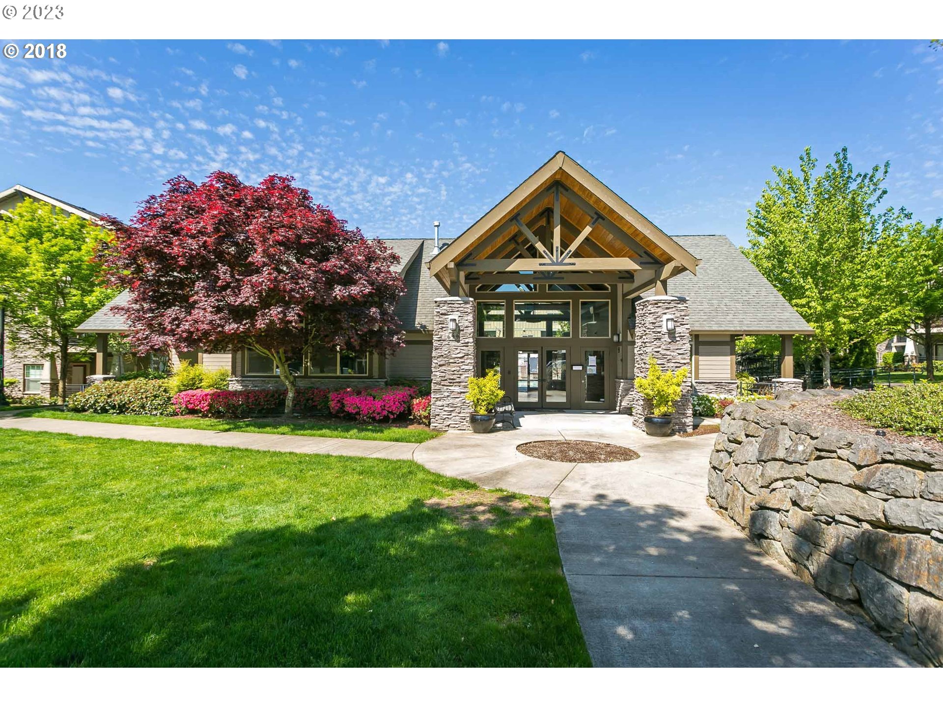 Photo #3: 23485670 Listing 