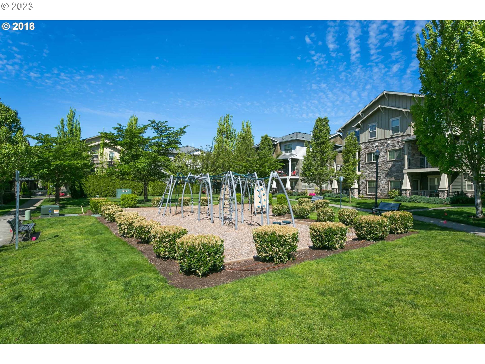 Photo #2: 23485670 Listing 