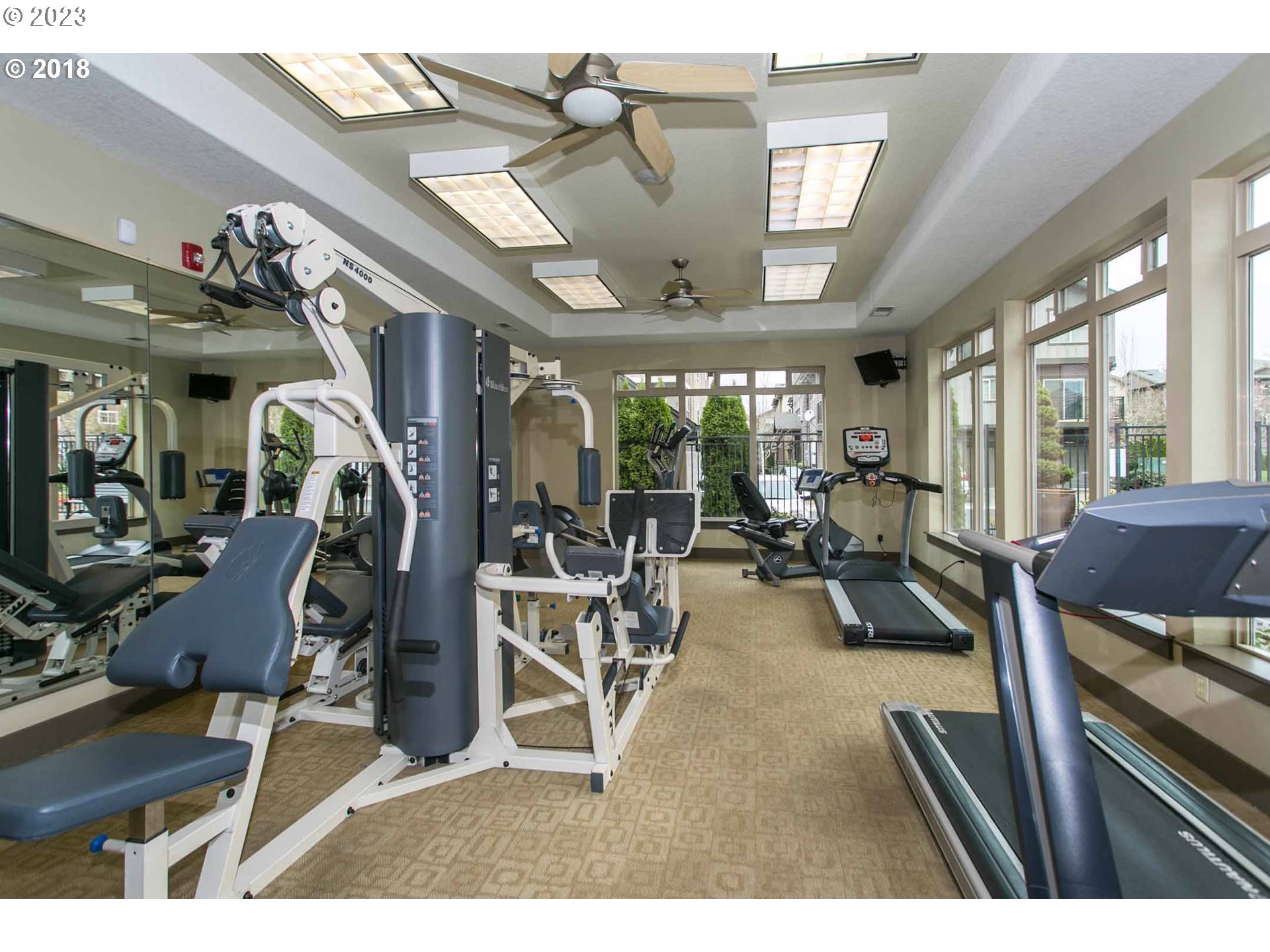 Photo #4: 23485670 Listing 