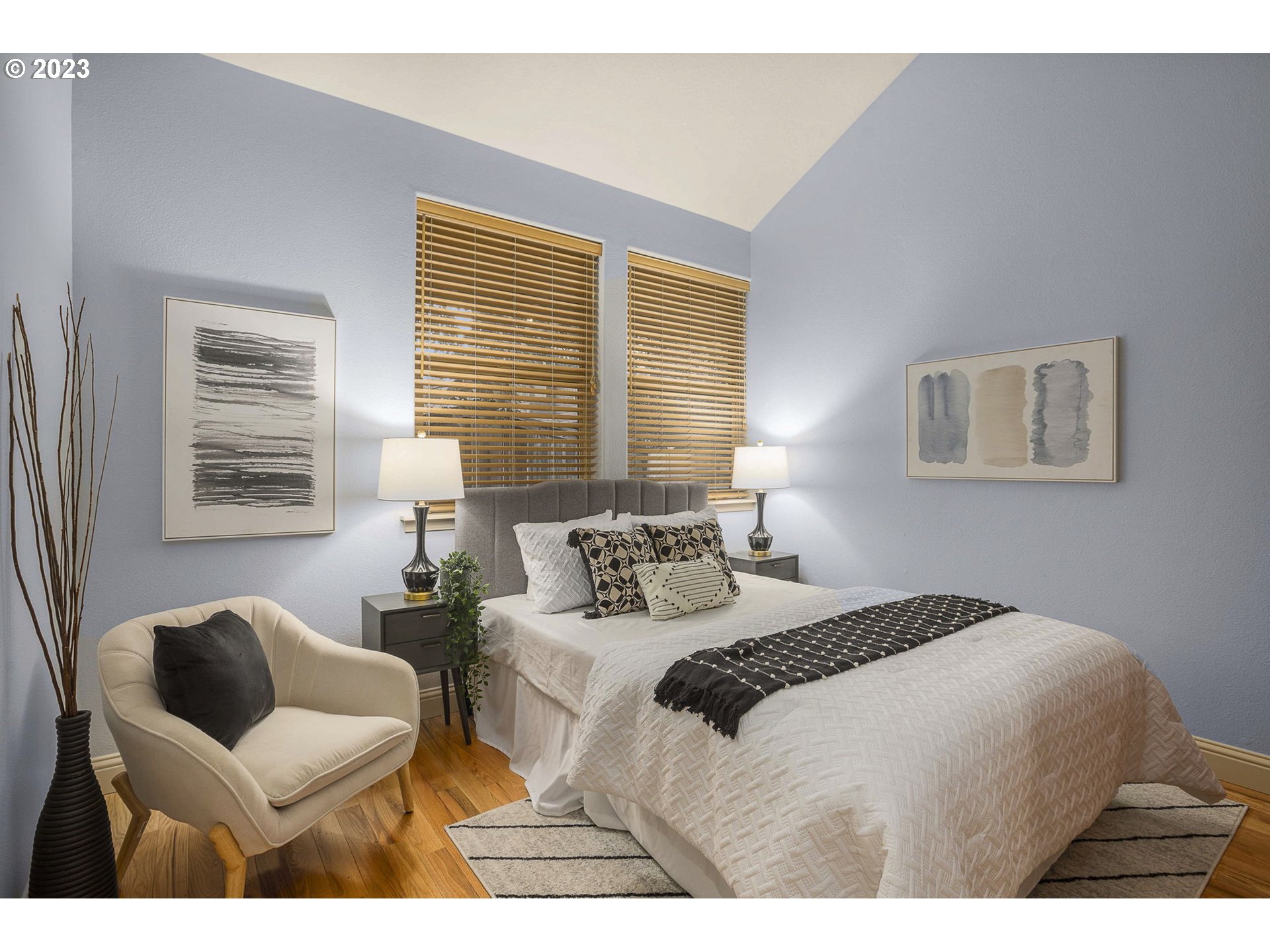 Photo #6: 23488176 Listing 
